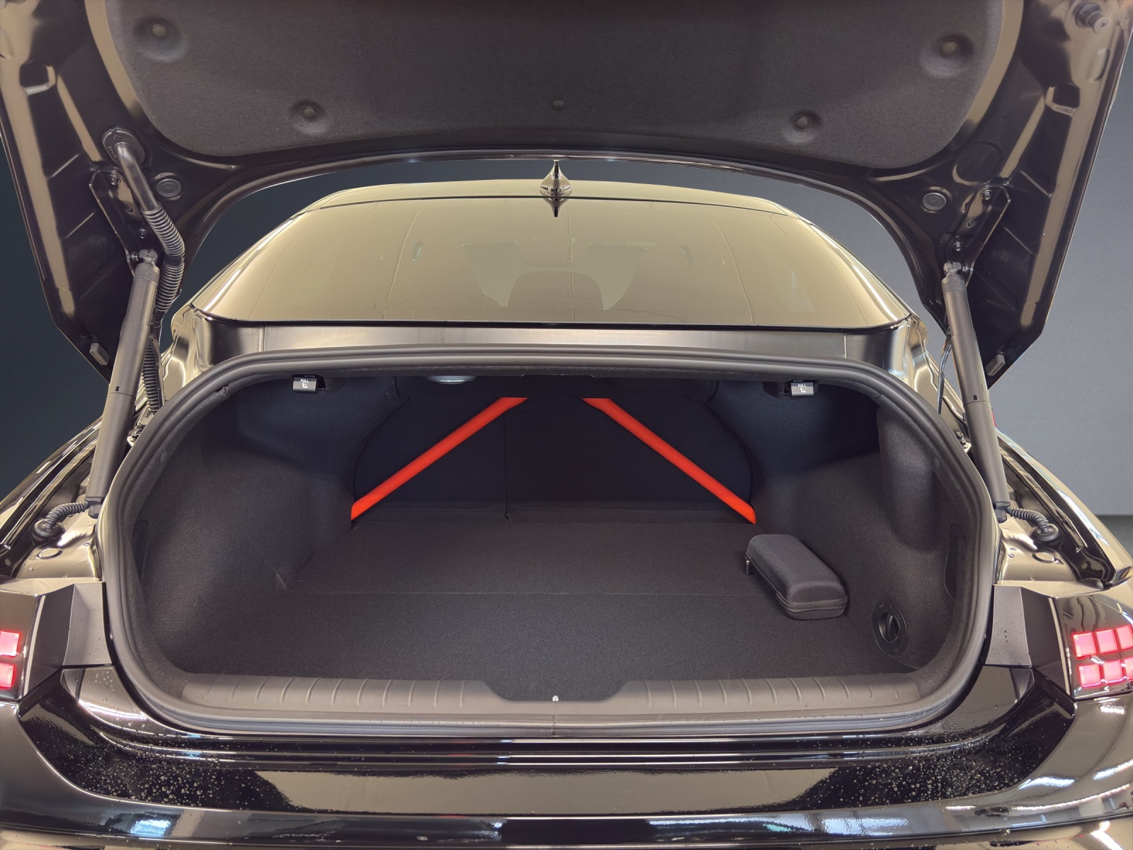 HYUNDAI Ioniq 6 N 84 kWh 4WD-image-16