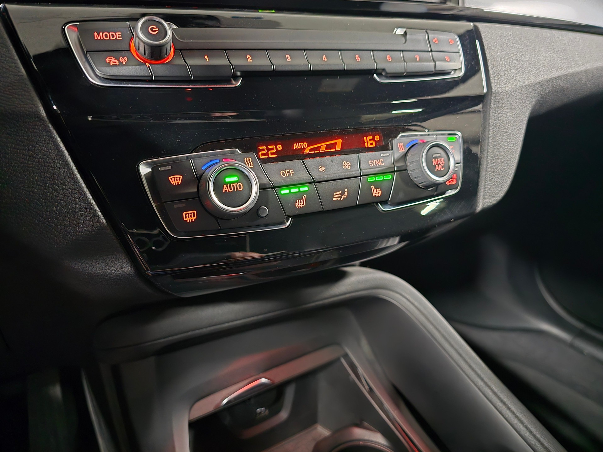 BMW X1 xDrive 25d Steptronic CH-Fahrzeug-image-15