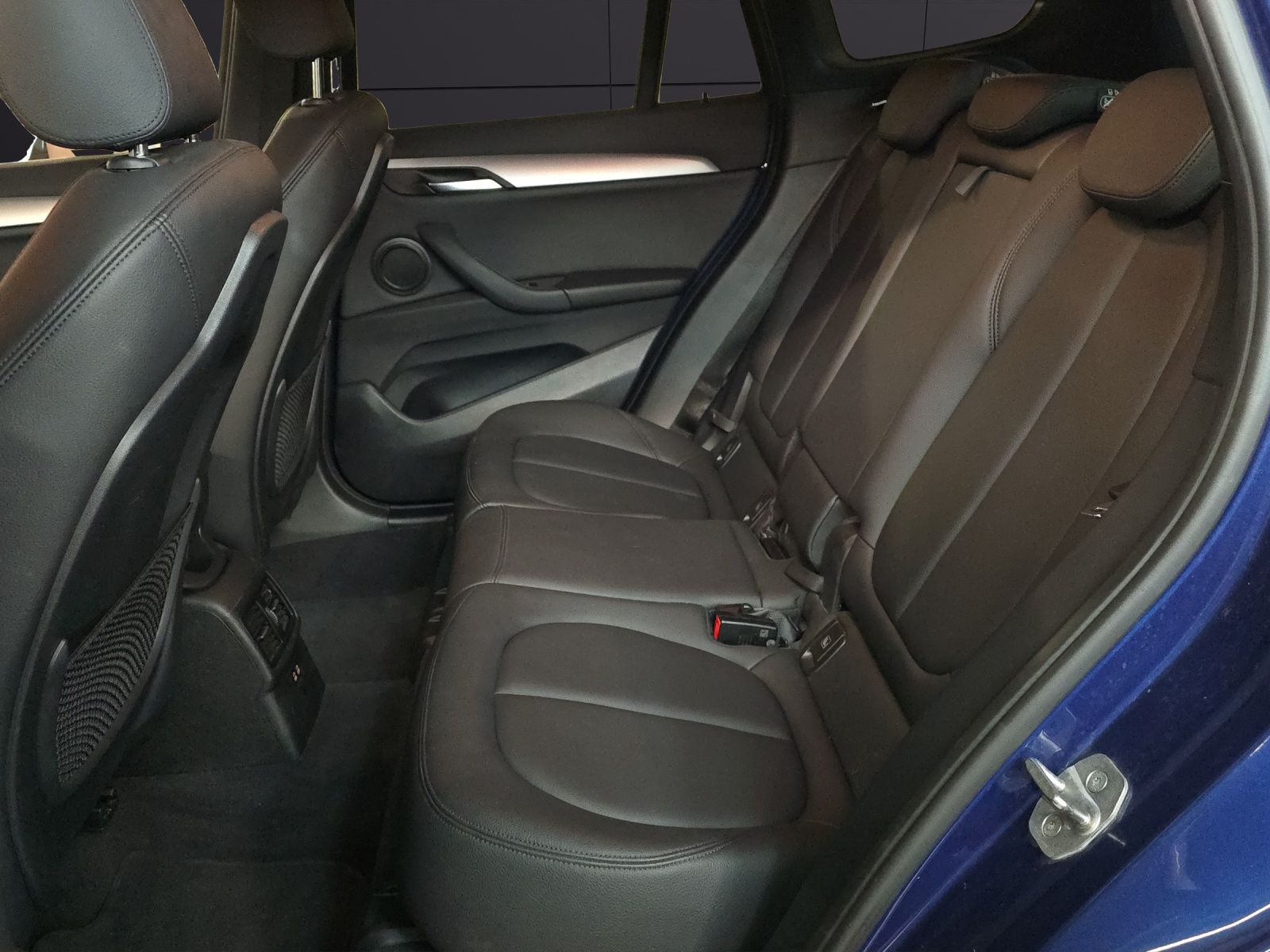 BMW X1 xDrive 25d Steptronic CH-Fahrzeug-image-18