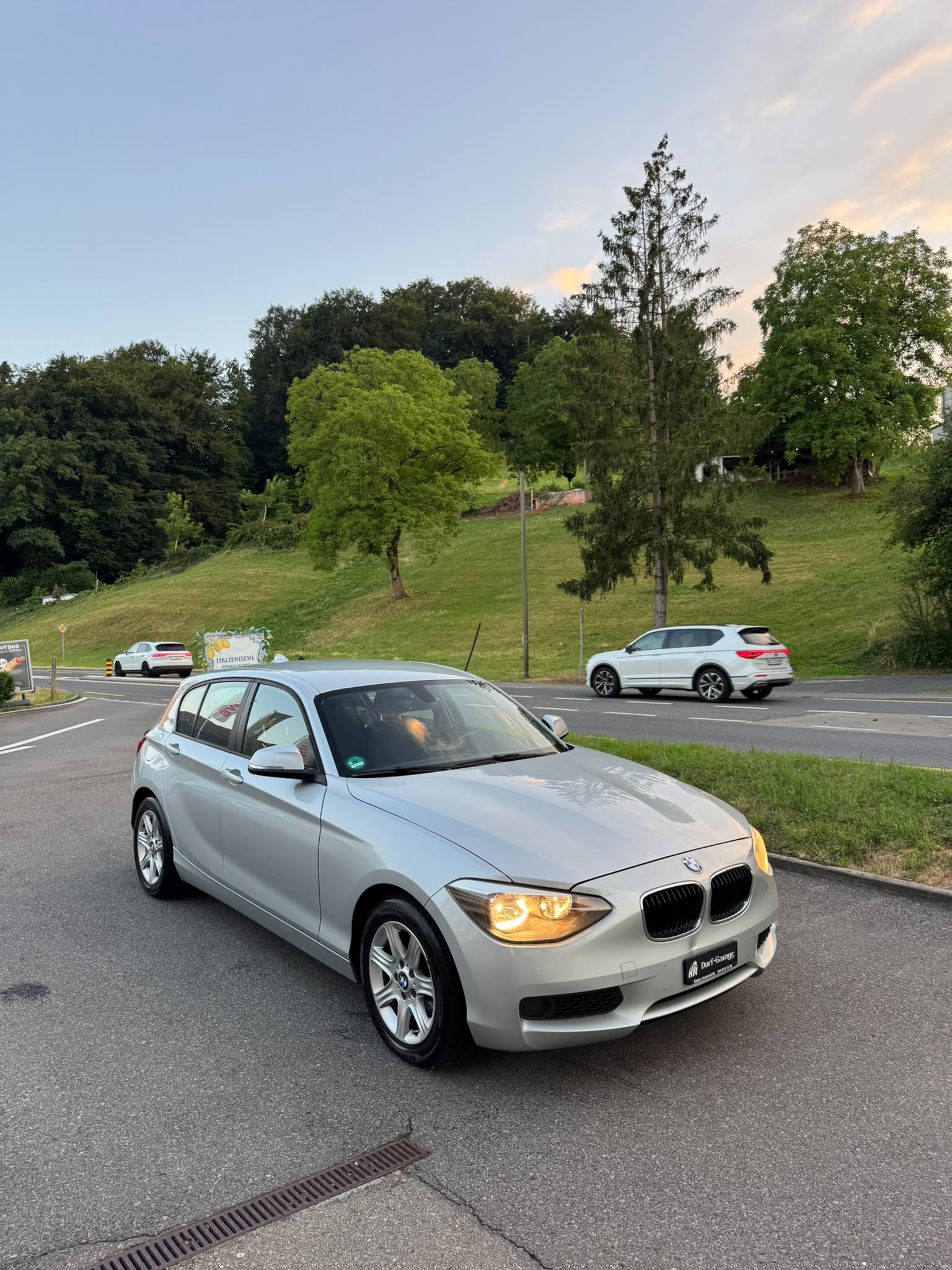 BMW 116i-image-0