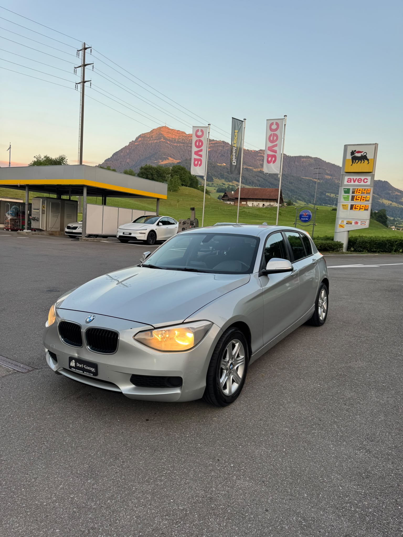 BMW 116i-image-2