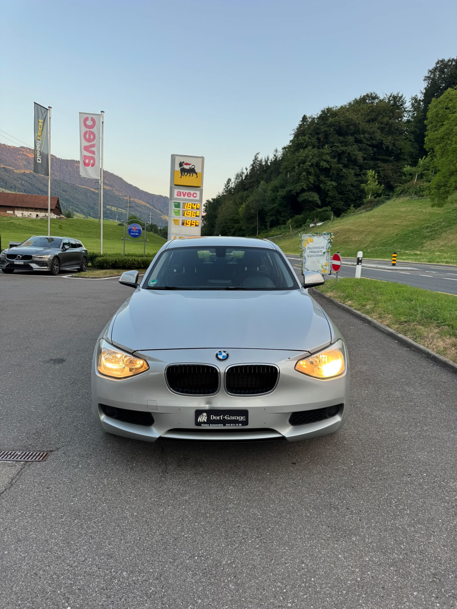 BMW 116i-image-1