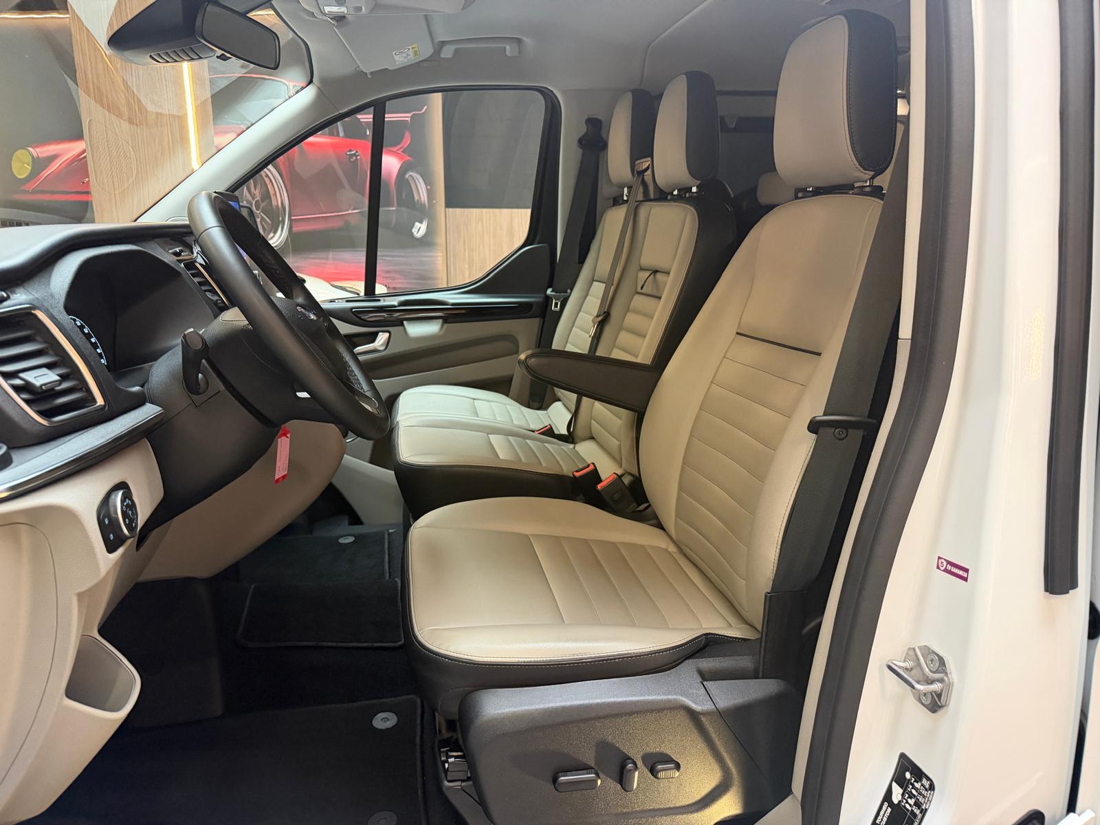 FORD Transit C Kombi 320 L1 2.0 TDCi 170 Trend-image-15