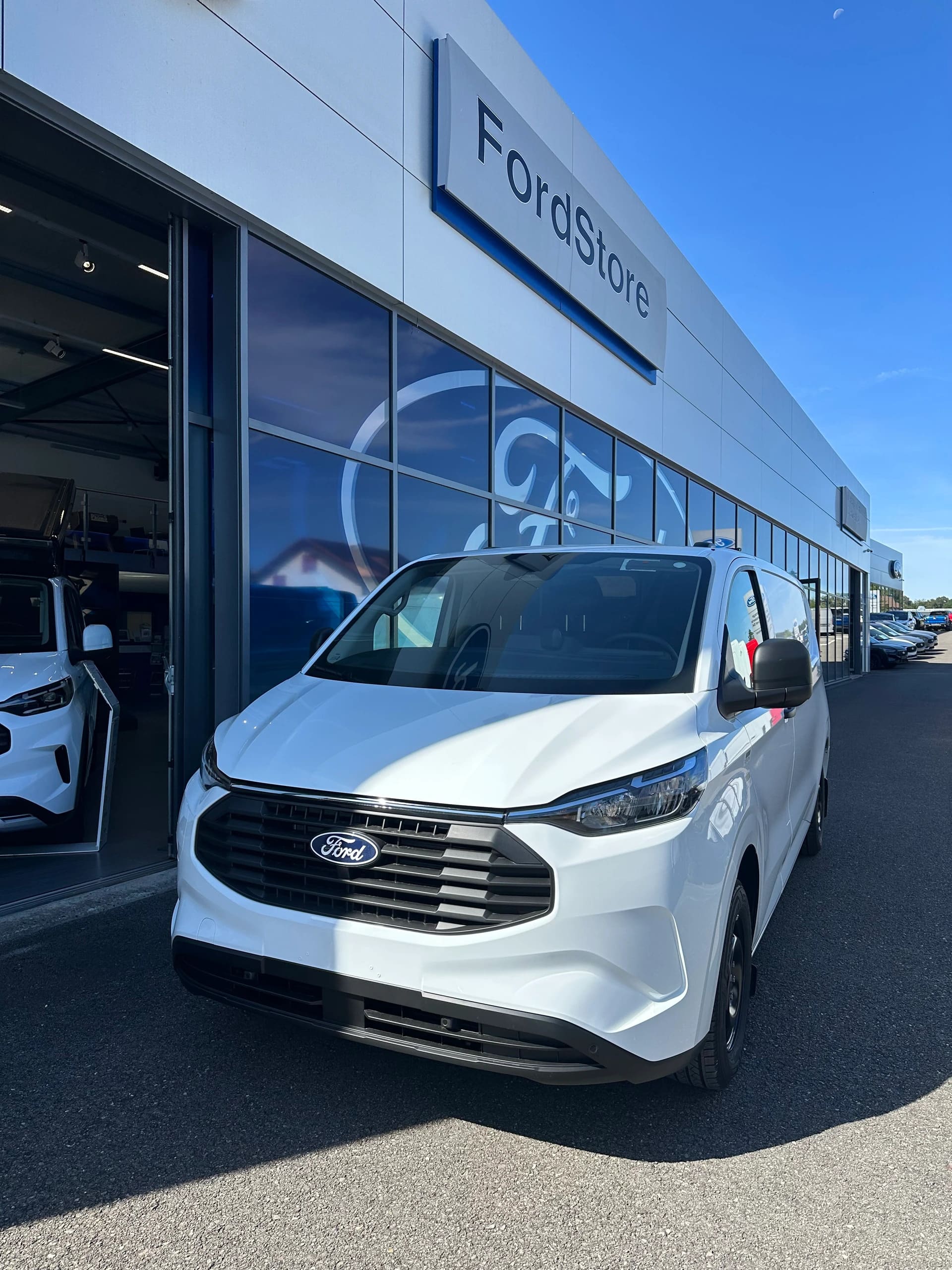 FORD Transit Custom Van 320 L2 2.5 Durat Trend/PHEV