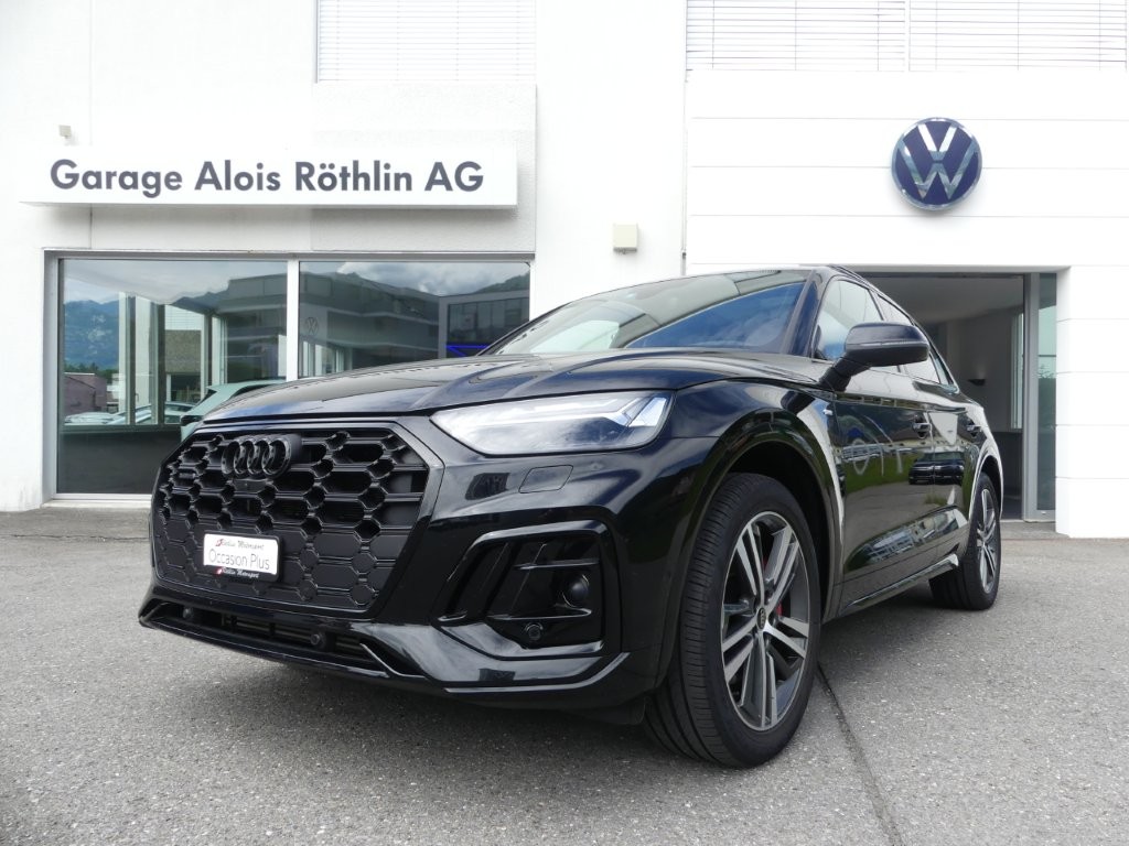 AUDI Q5 50 TFSI e PHEV S line quattro S-tronic-image-0