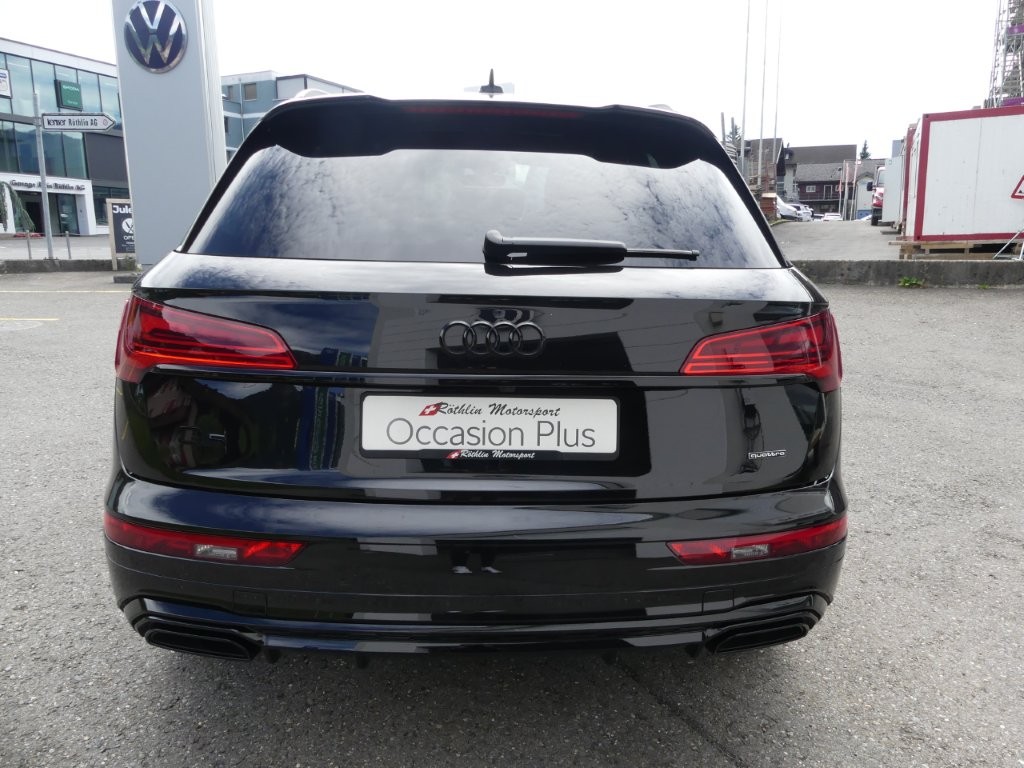 AUDI Q5 50 TFSI e PHEV S line quattro S-tronic-image-2