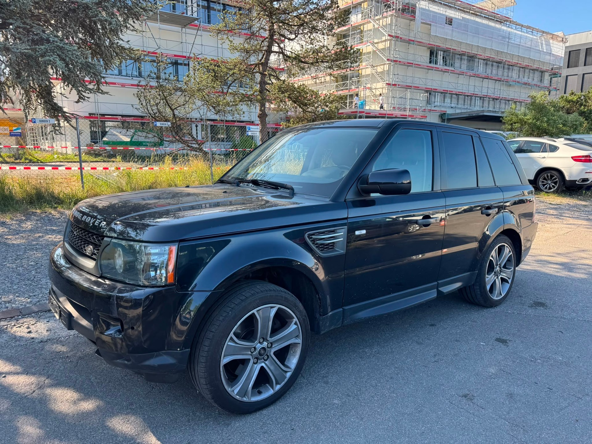 LAND ROVER Range Rover Sport 3.0 TDV6 HSE Automatic-image-1