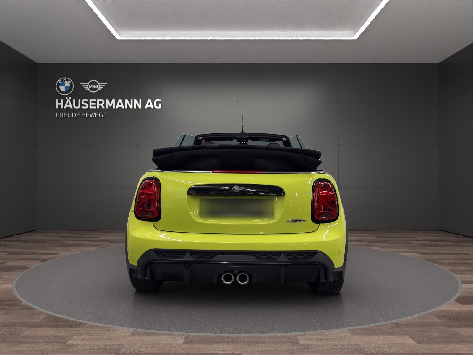 MINI Cabrio F57 John Cooper Works-image-5