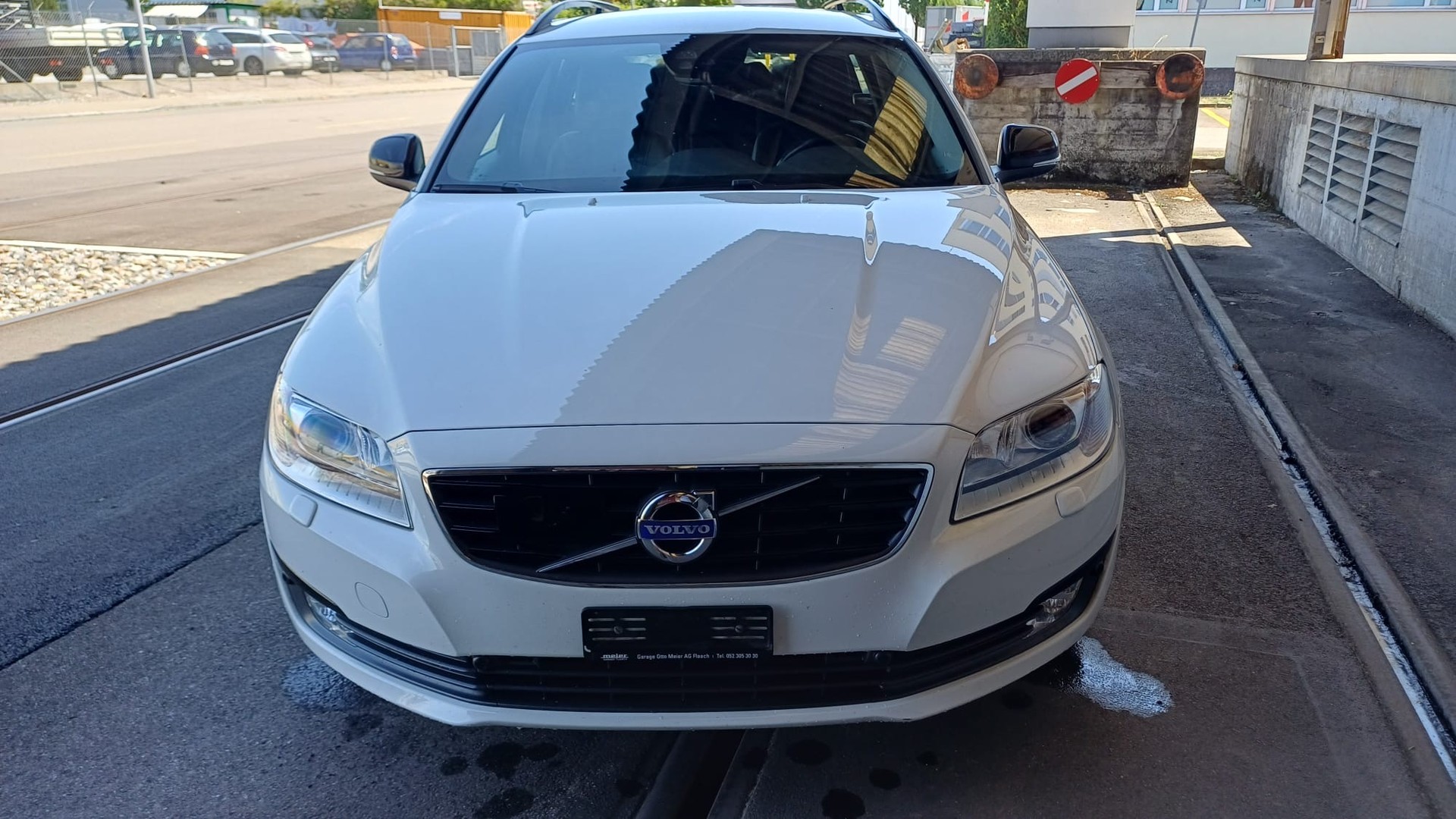 VOLVO V70 D4 AWD Momentum Classic Edition Geartronic