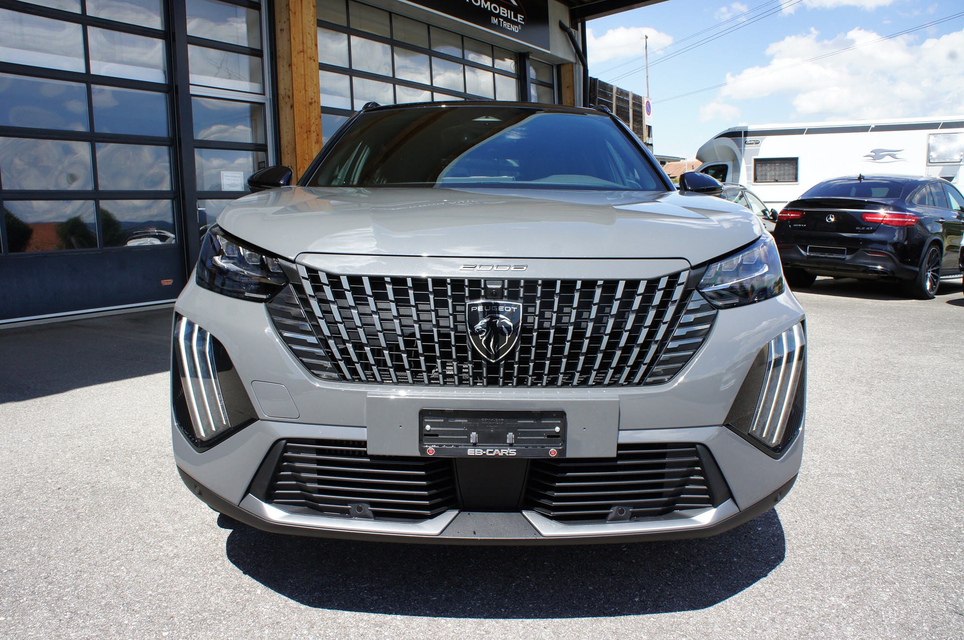 PEUGEOT 2008 1.2 145 MHEV GT-image-7