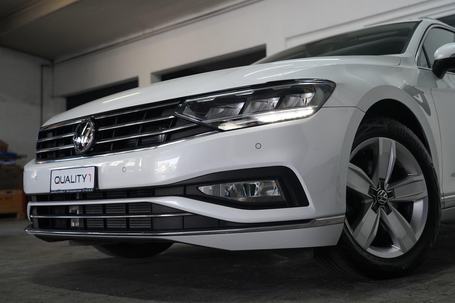 VW Passat 2.0 TDI BMT Business 4Motion DSG-image-4