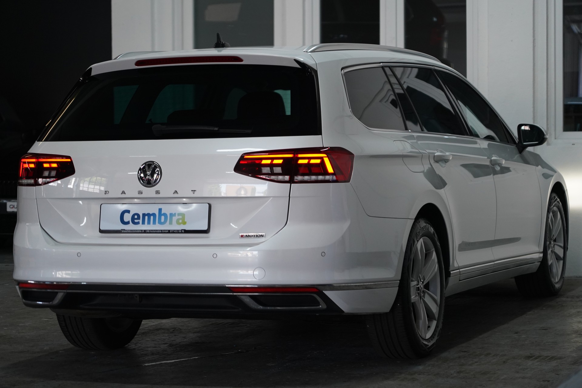 VW Passat 2.0 TDI BMT Business 4Motion DSG-image-7