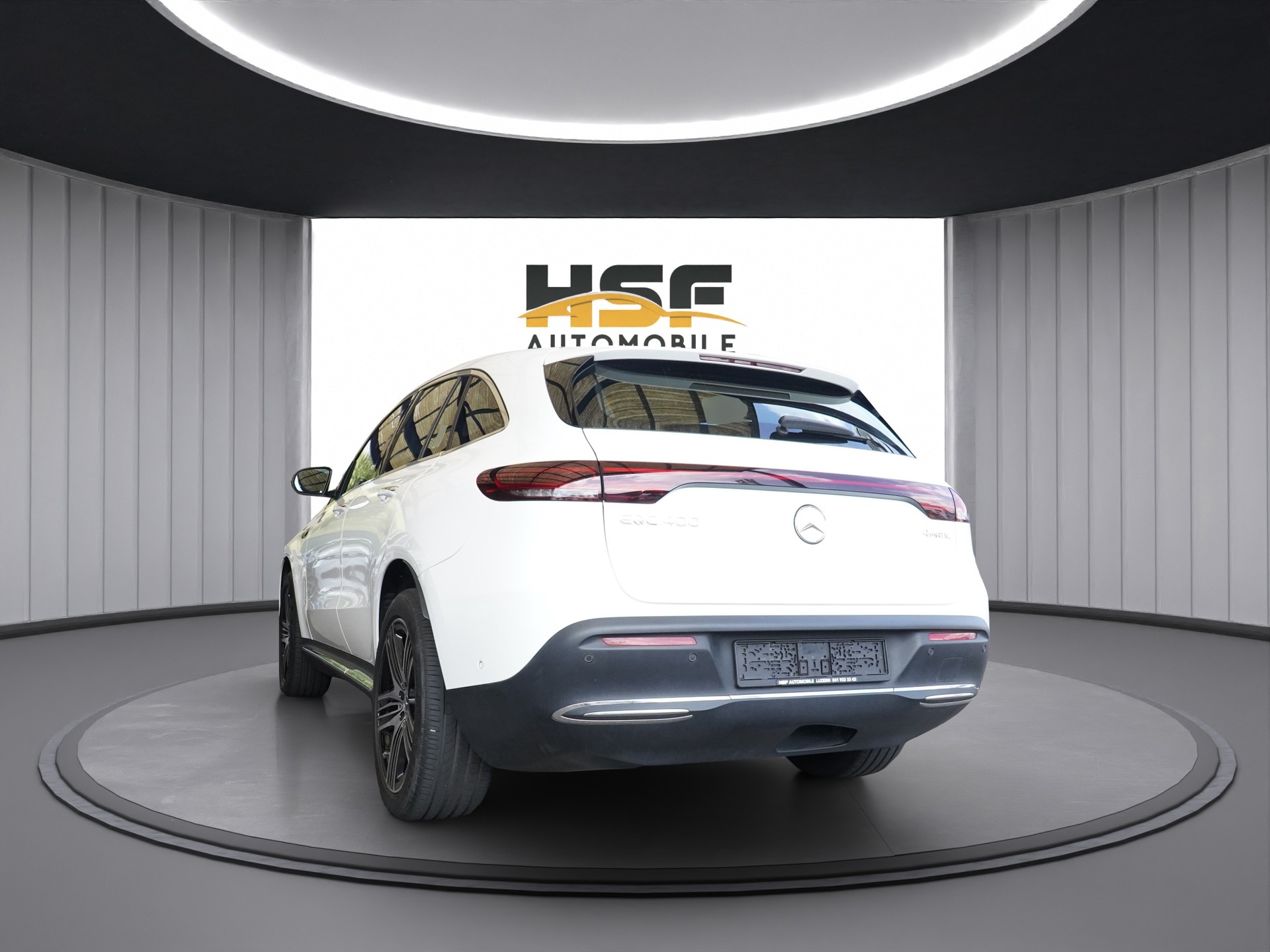 MERCEDES-BENZ EQC 400 4Matic EQ Star *CH Fahrzeug & AHK-1800*-image-4