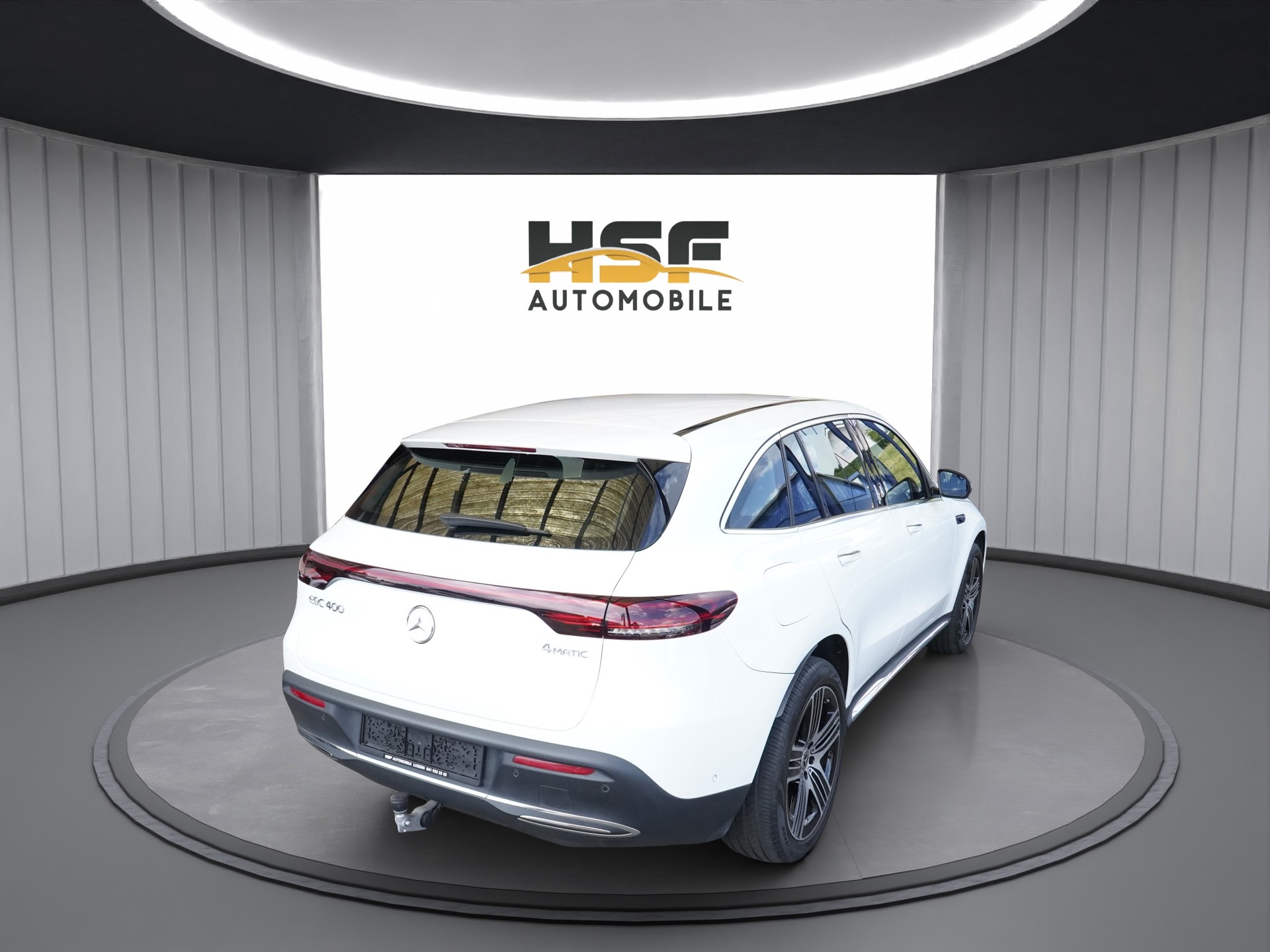MERCEDES-BENZ EQC 400 4Matic EQ Star *CH Fahrzeug & AHK-1800*-showroom-element-2