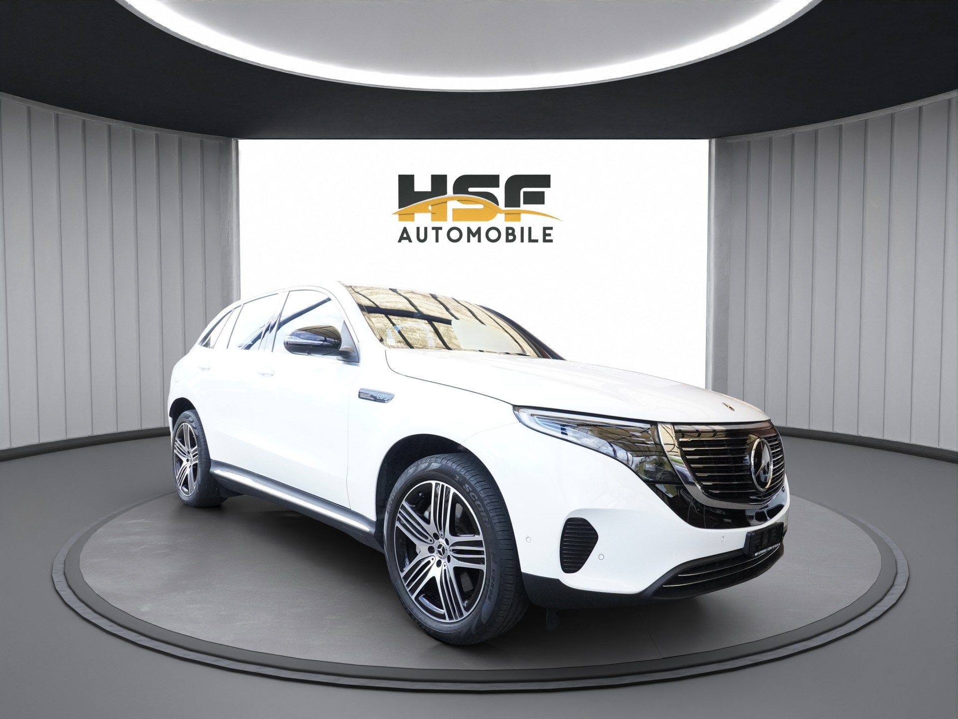 MERCEDES-BENZ EQC 400 4Matic EQ Star *CH Fahrzeug & AHK-1800*-showroom-element-1