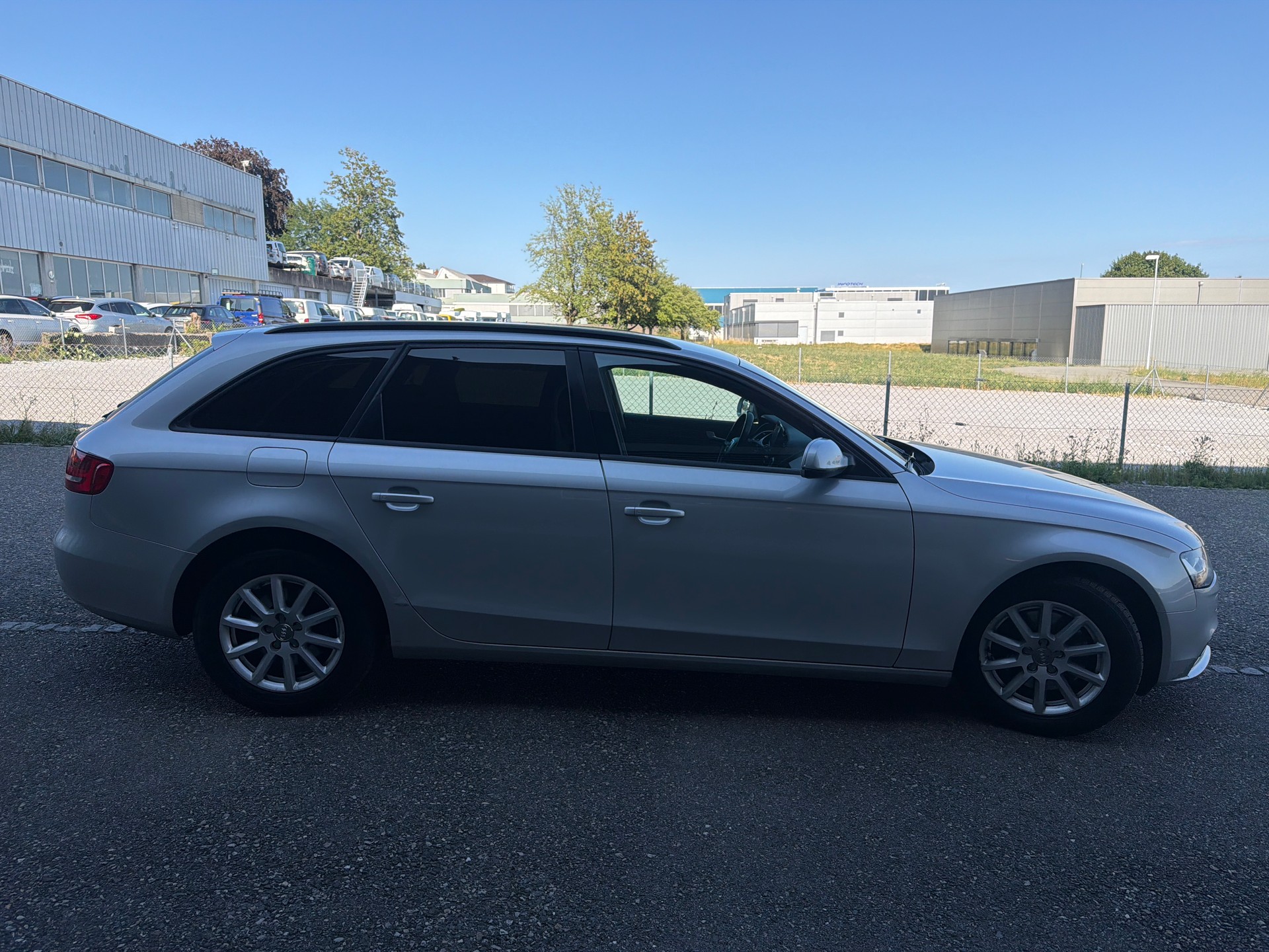 AUDI A4 Avant 2.0 TDI quattro ** Gr. Navigation ** Klima-auto ** Tempomat ** PDC H ** Letzte MFK 03.2024 ** B5b *-image-10