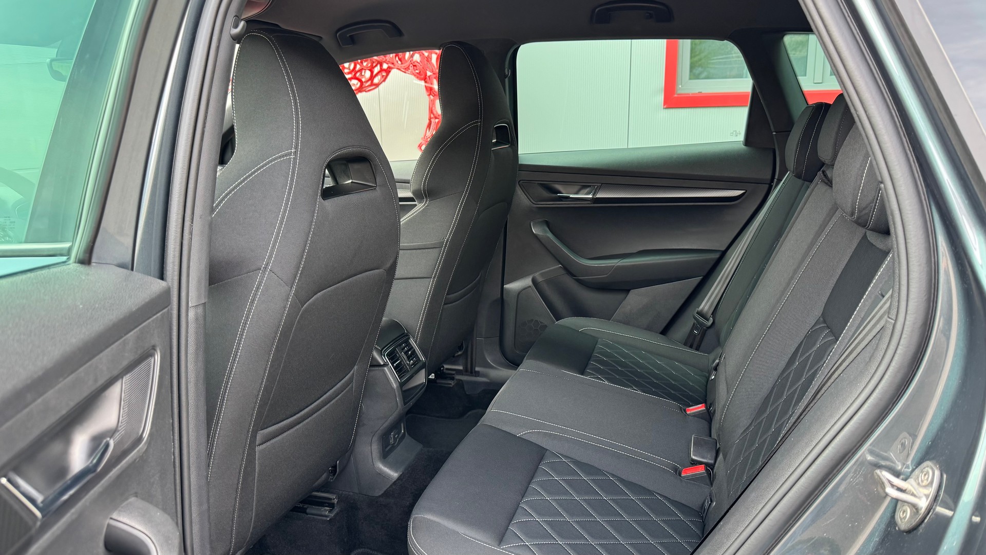 SKODA Karoq 1.5 TSI ACT SportLine DSG-image-11