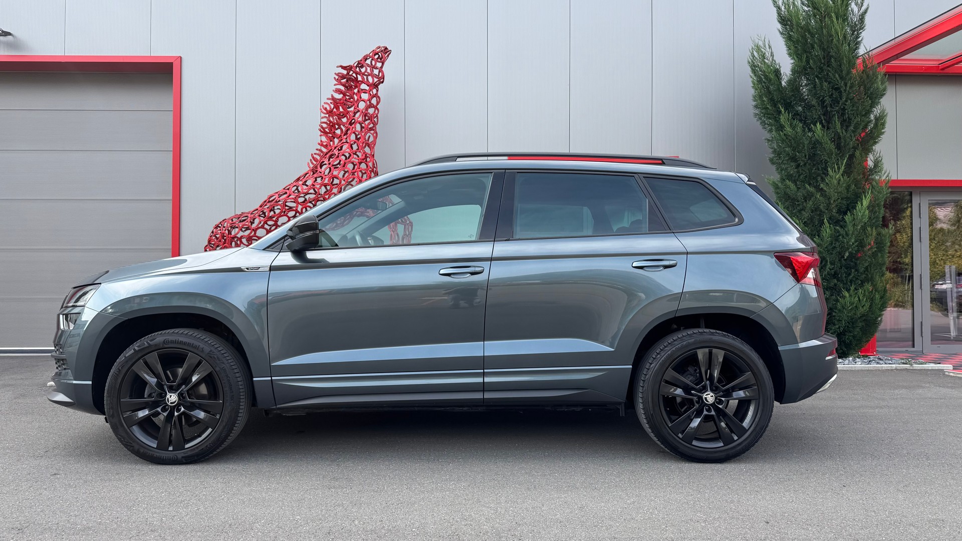 SKODA Karoq 1.5 TSI ACT SportLine DSG-image-4