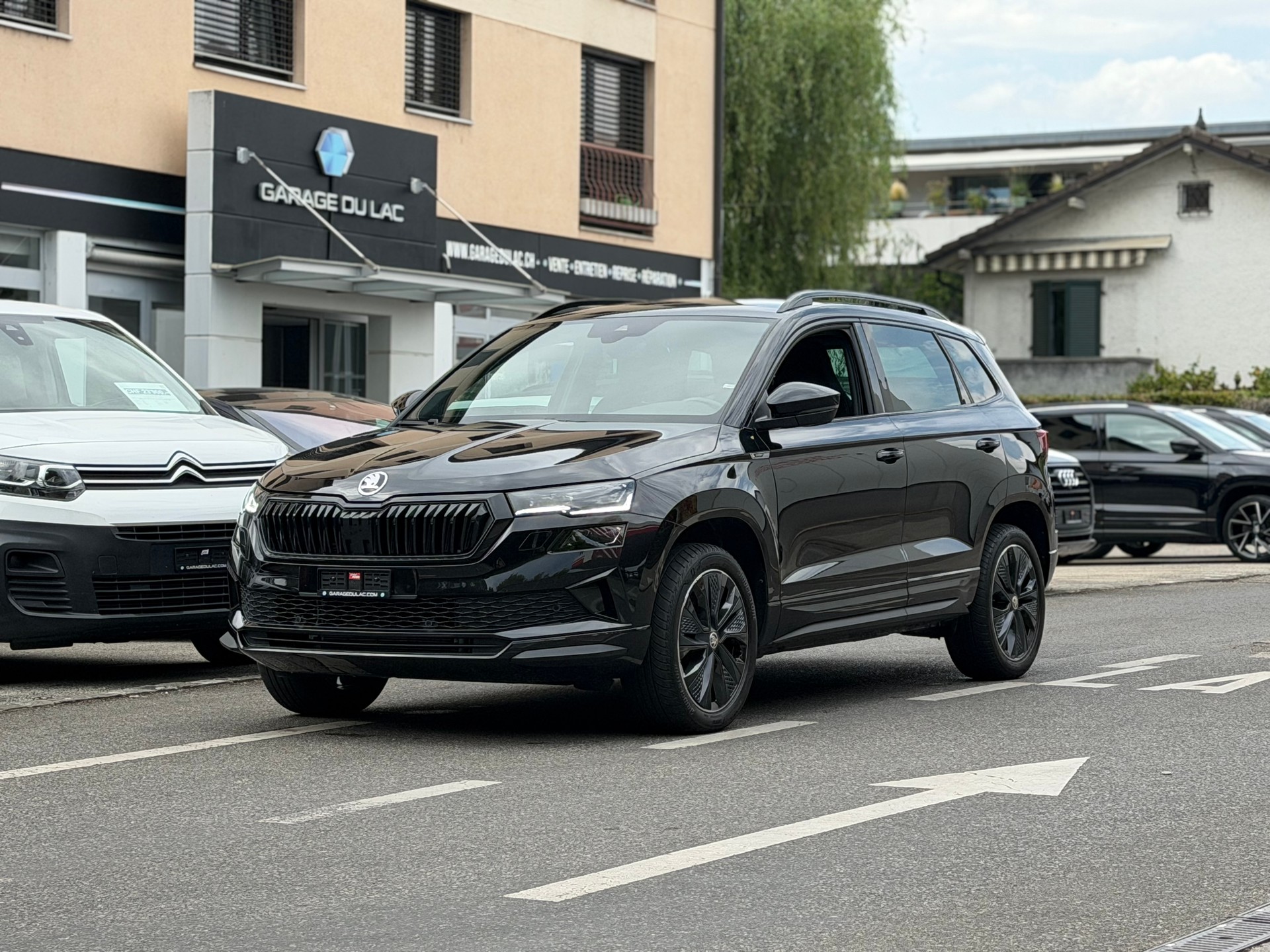 SKODA Karoq 1.5 TSI SportLine DSG-image-0