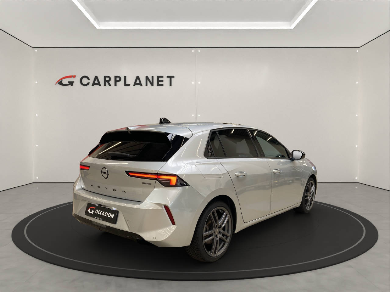 OPEL Astra 1.6 T PHEV 180 Ultimate-image-3