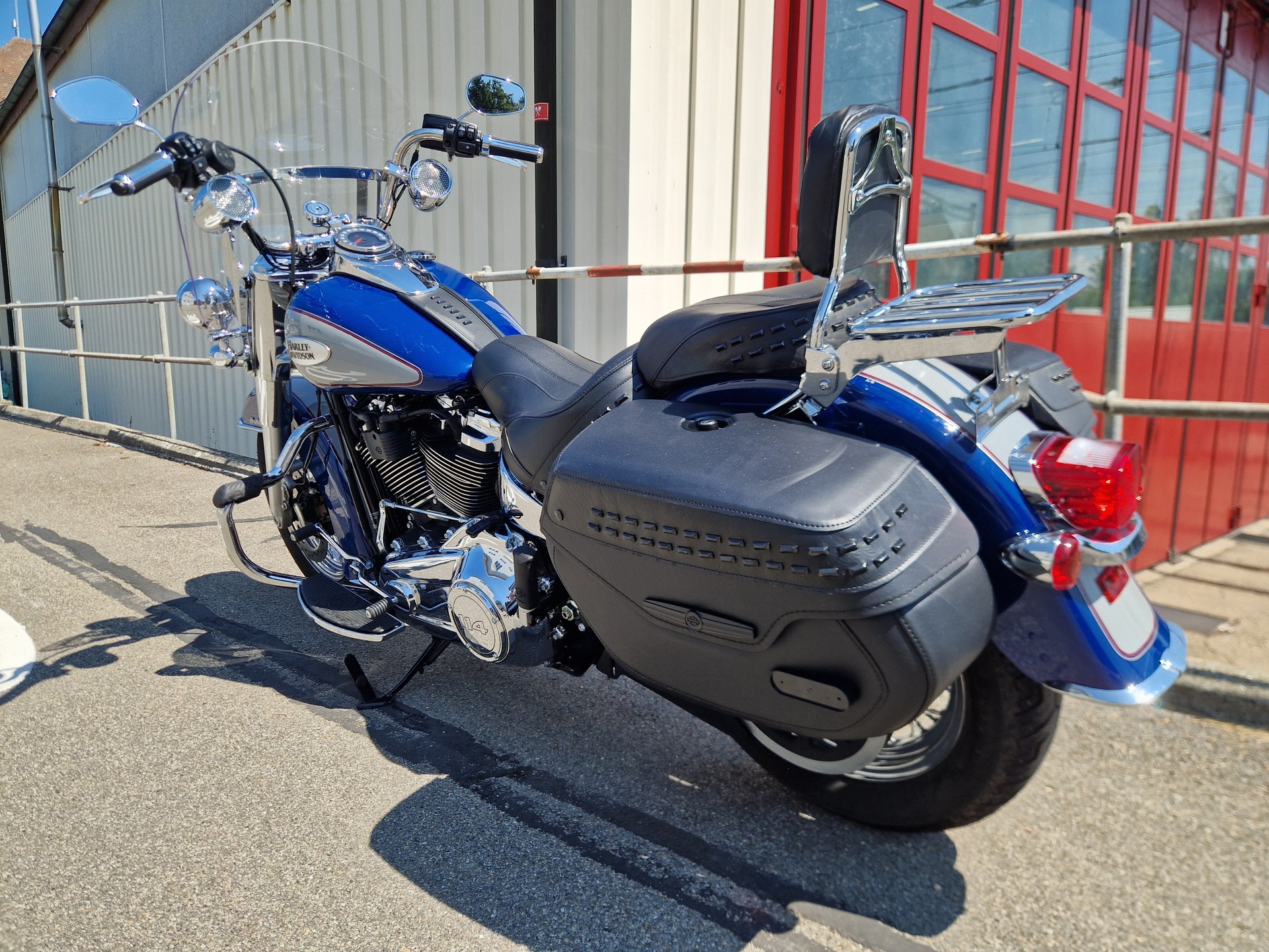 HARLEY-DAVIDSON FLHCS Heritage Classic 114-image-5