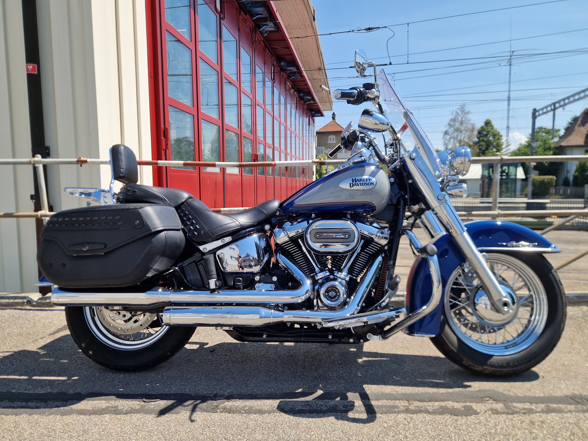 HARLEY-DAVIDSON FLHCS Heritage Classic 114