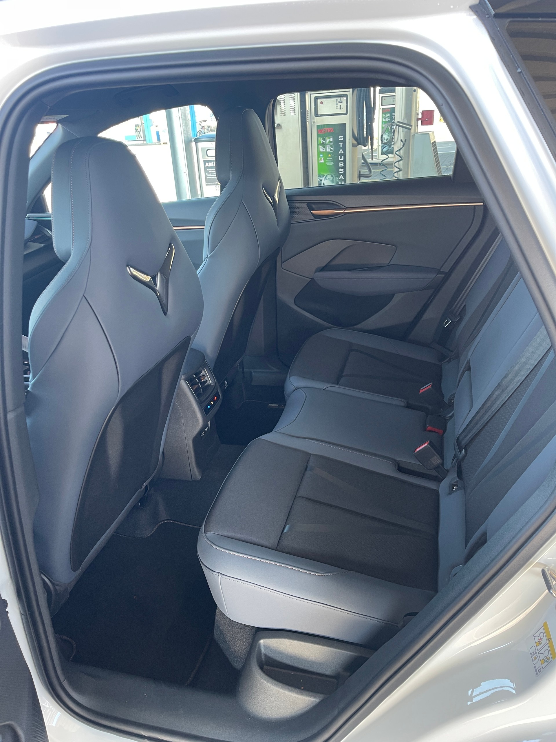 CUPRA 2.0 TSI VZ 4Drive DSG-image-5