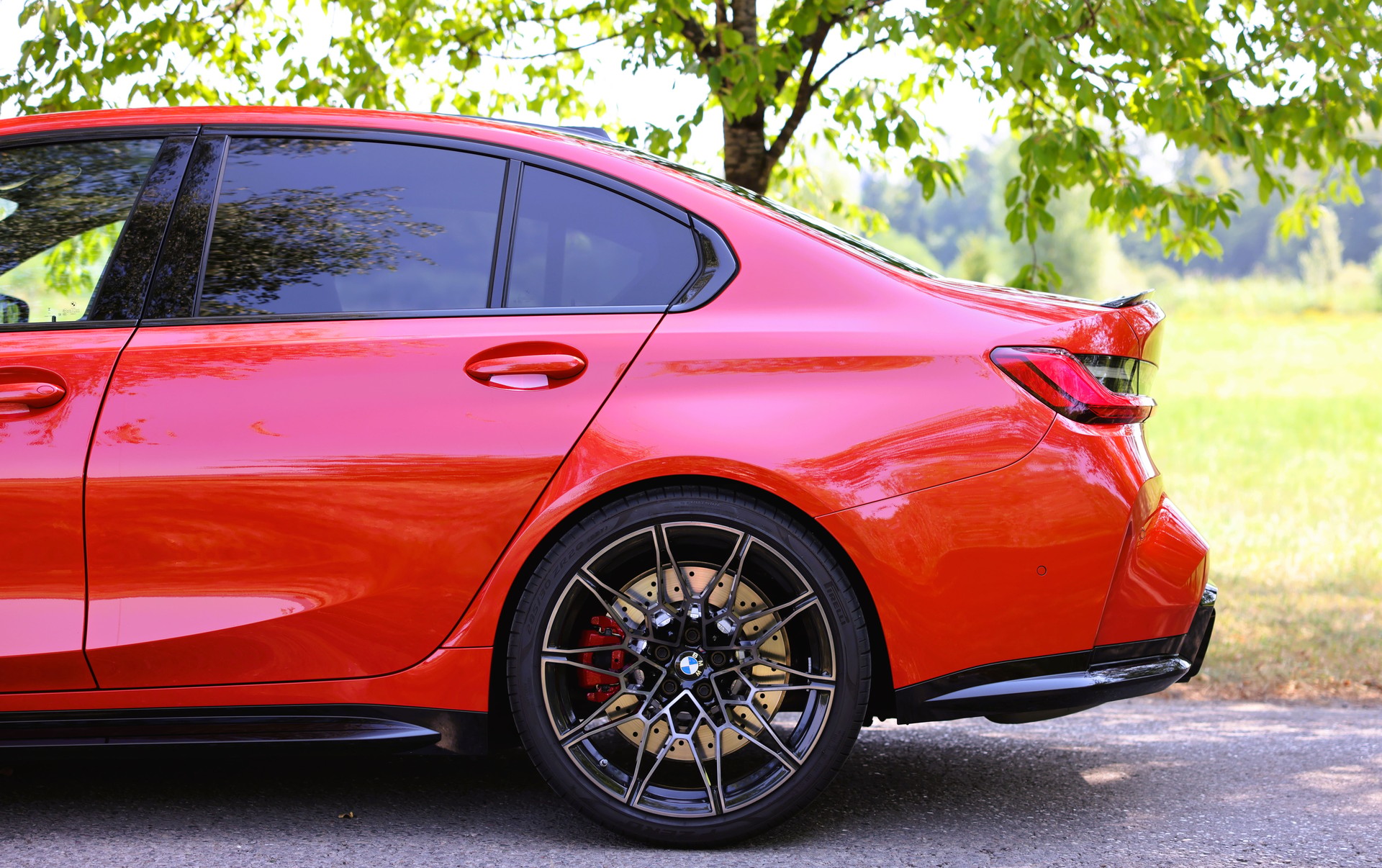 BMW M3 Competition *Alcantara Lenkrad* *Carbon* *Werksgarantie bis 04/2030*-image-5