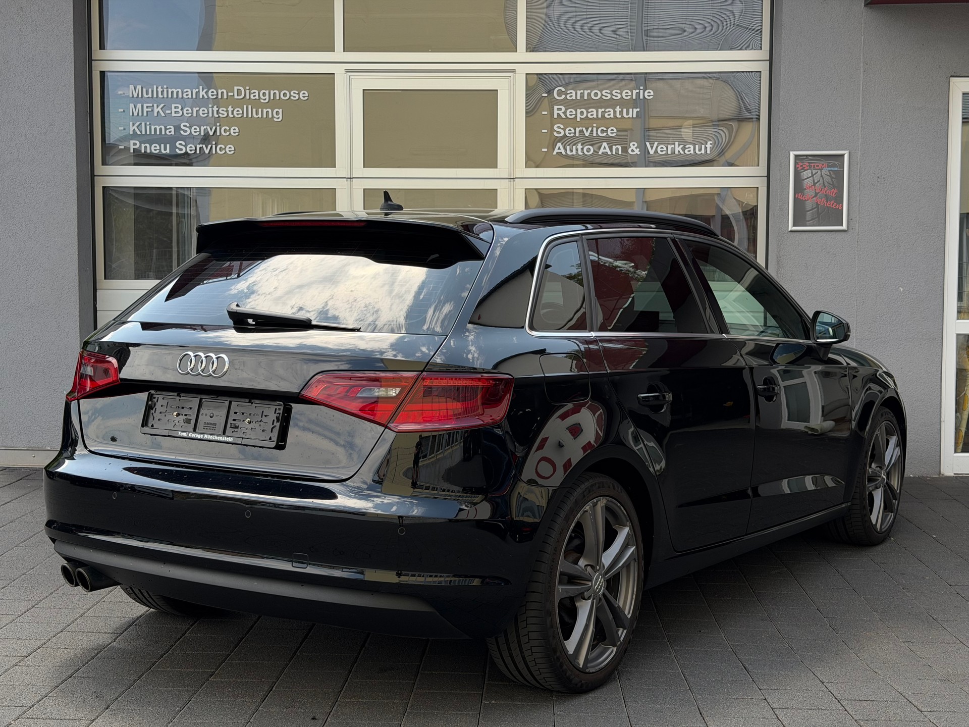 AUDI A3 Sportback 1.4 TFSI Ambiente S-tronic*Ab MFK&Service*Top Austattung*Q1 Garantie*8-Fach Räder*-image-9