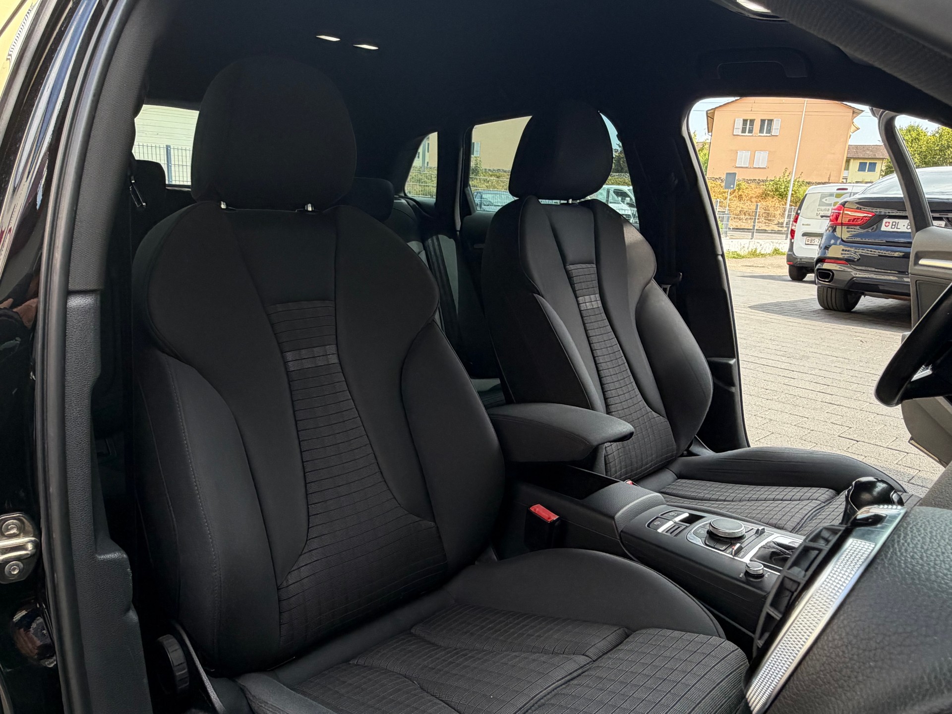 AUDI A3 Sportback 1.4 TFSI Ambiente S-tronic*Ab MFK&Service*Top Austattung*Q1 Garantie*8-Fach Räder*-image-12