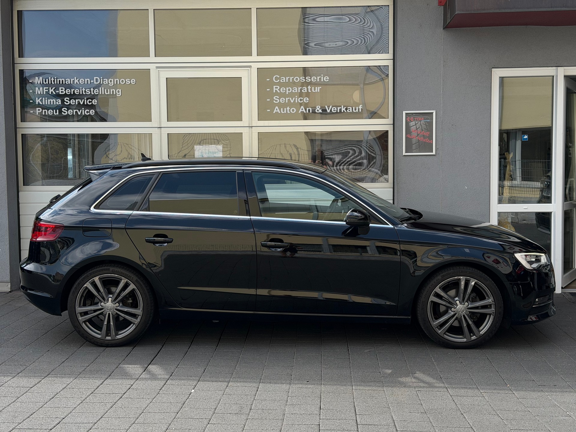 AUDI A3 Sportback 1.4 TFSI Ambiente S-tronic*Ab MFK&Service*Top Austattung*Q1 Garantie*8-Fach Räder*-image-6
