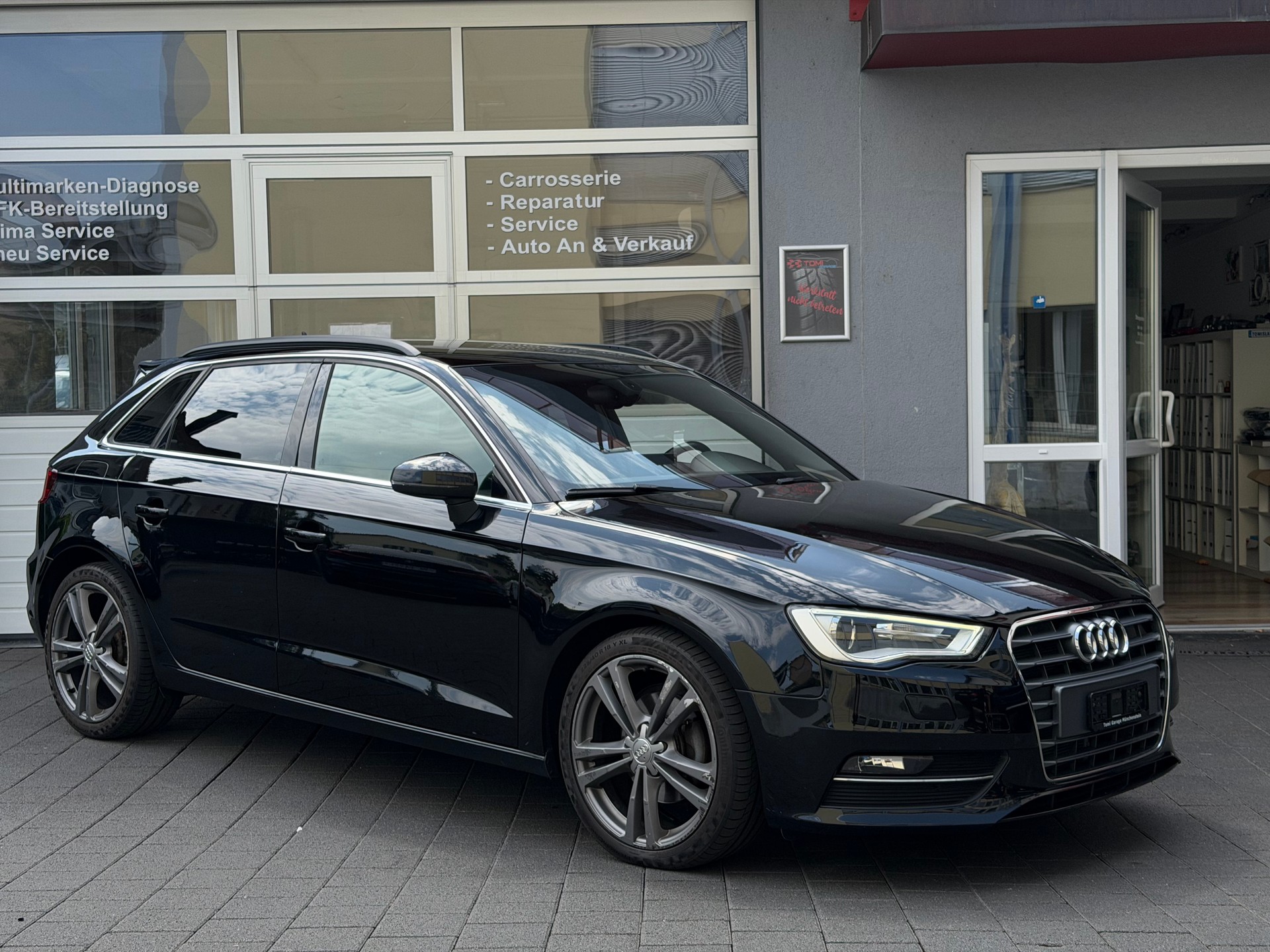 AUDI A3 Sportback 1.4 TFSI Ambiente S-tronic*Ab MFK&Service*Top Austattung*Q1 Garantie*8-Fach Räder*-image-5