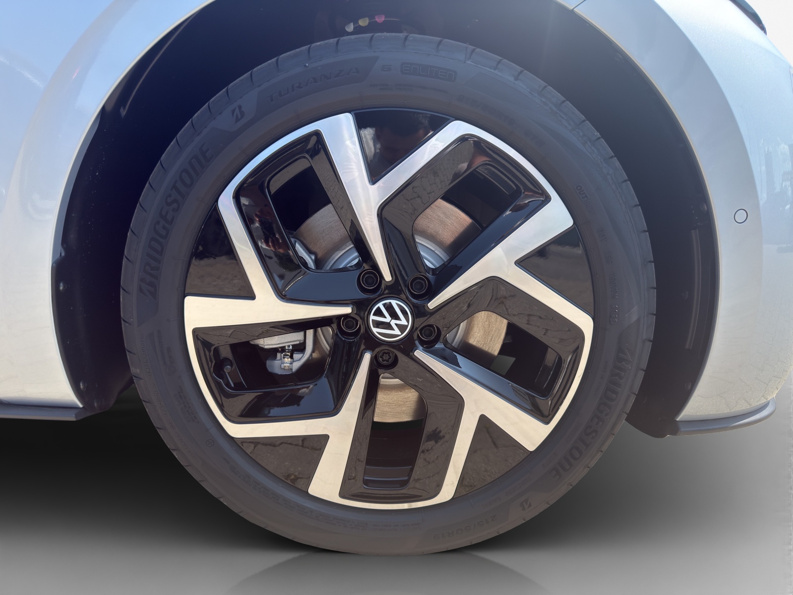 VW ID.3 Neo 79 kWh 231 PS Style-image-13