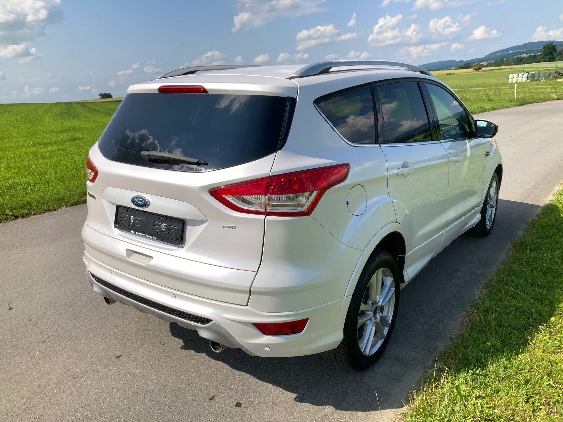 FORD Kuga 2.0 TDCi Titanium S 4WD PowerShift-image-2
