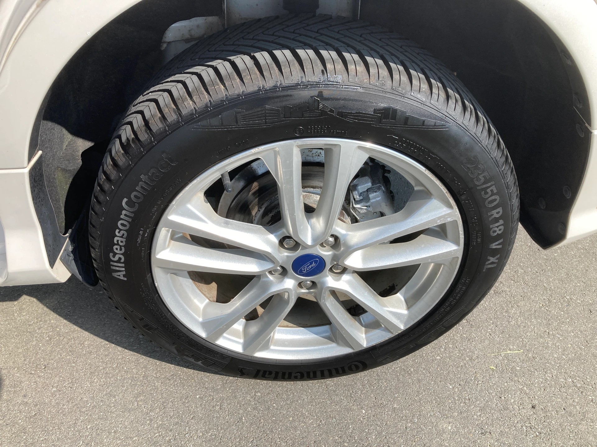 FORD Kuga 2.0 TDCi Titanium S 4WD PowerShift-image-7