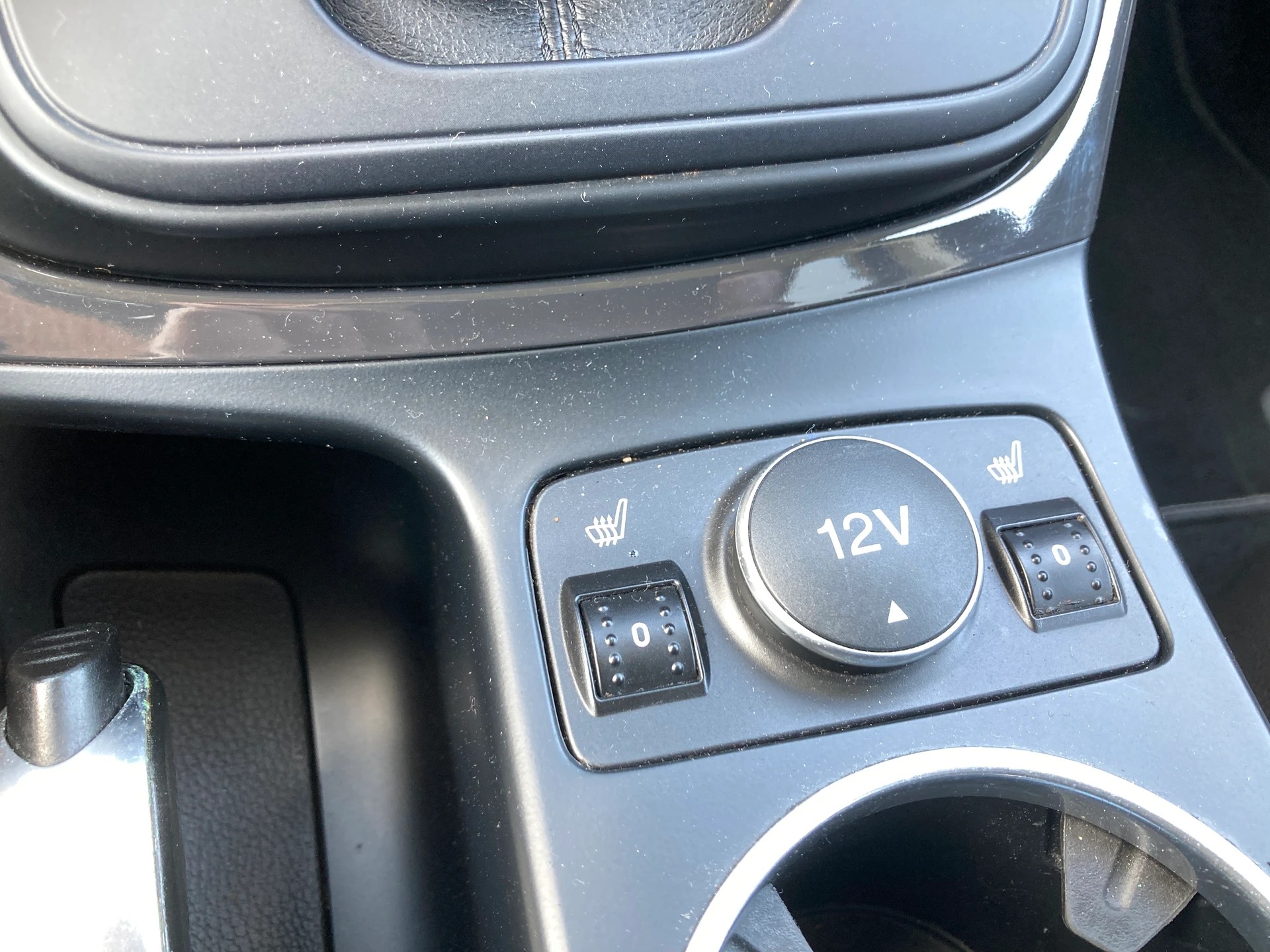 FORD Kuga 2.0 TDCi Titanium S 4WD PowerShift-image-14