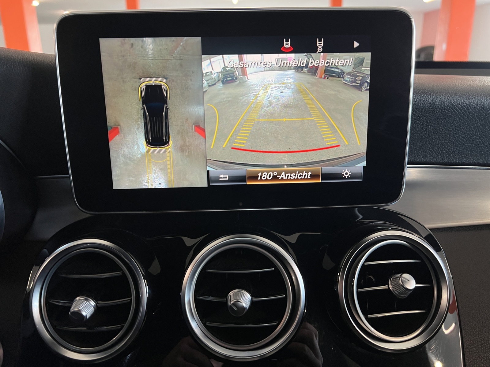 MERCEDES-BENZ GLC 250 d AMG Line 4Matic 9G-Tronic-image-13