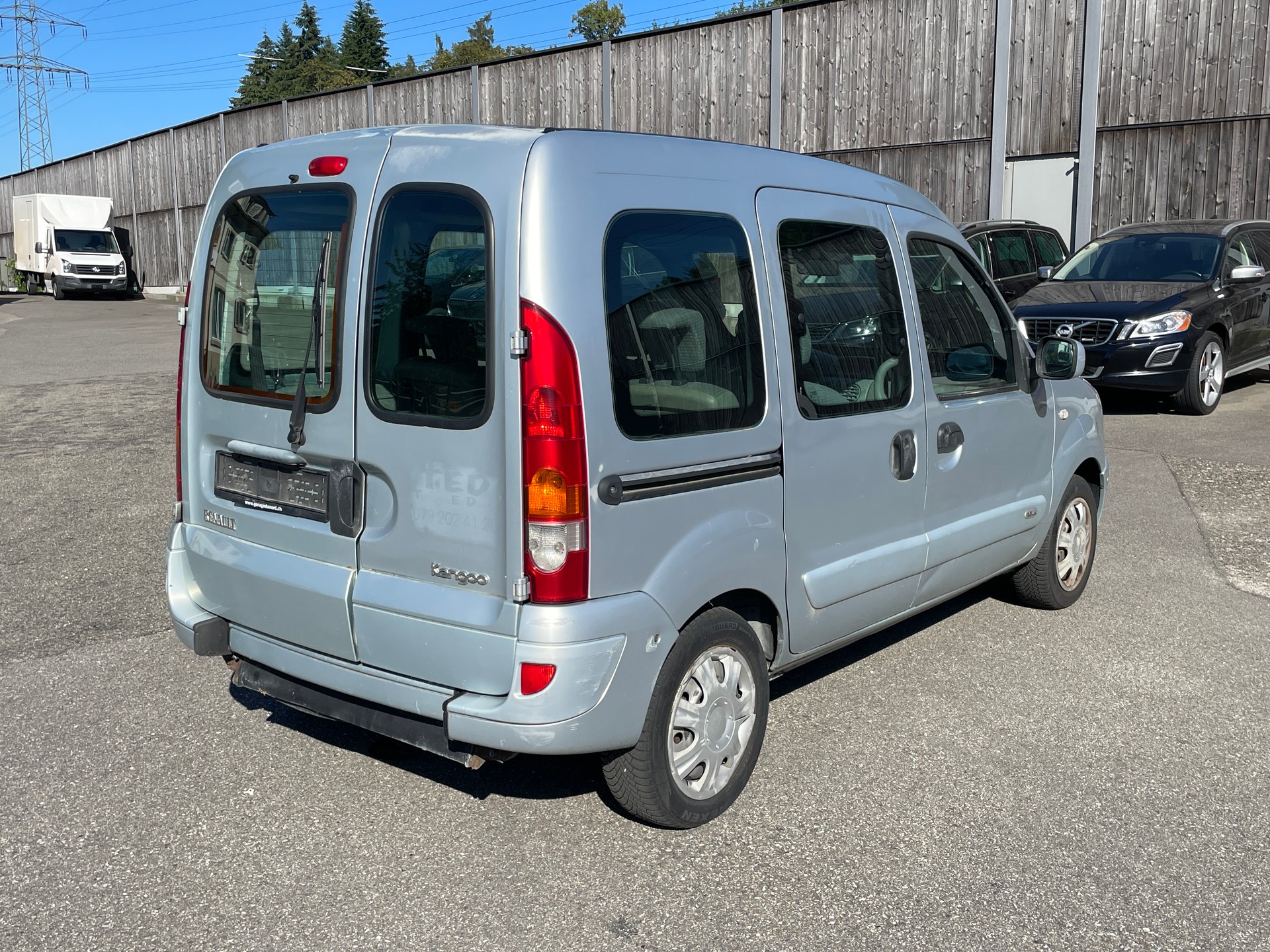 RENAULT Kangoo 1.6 16V Alizé Automatic-image-4