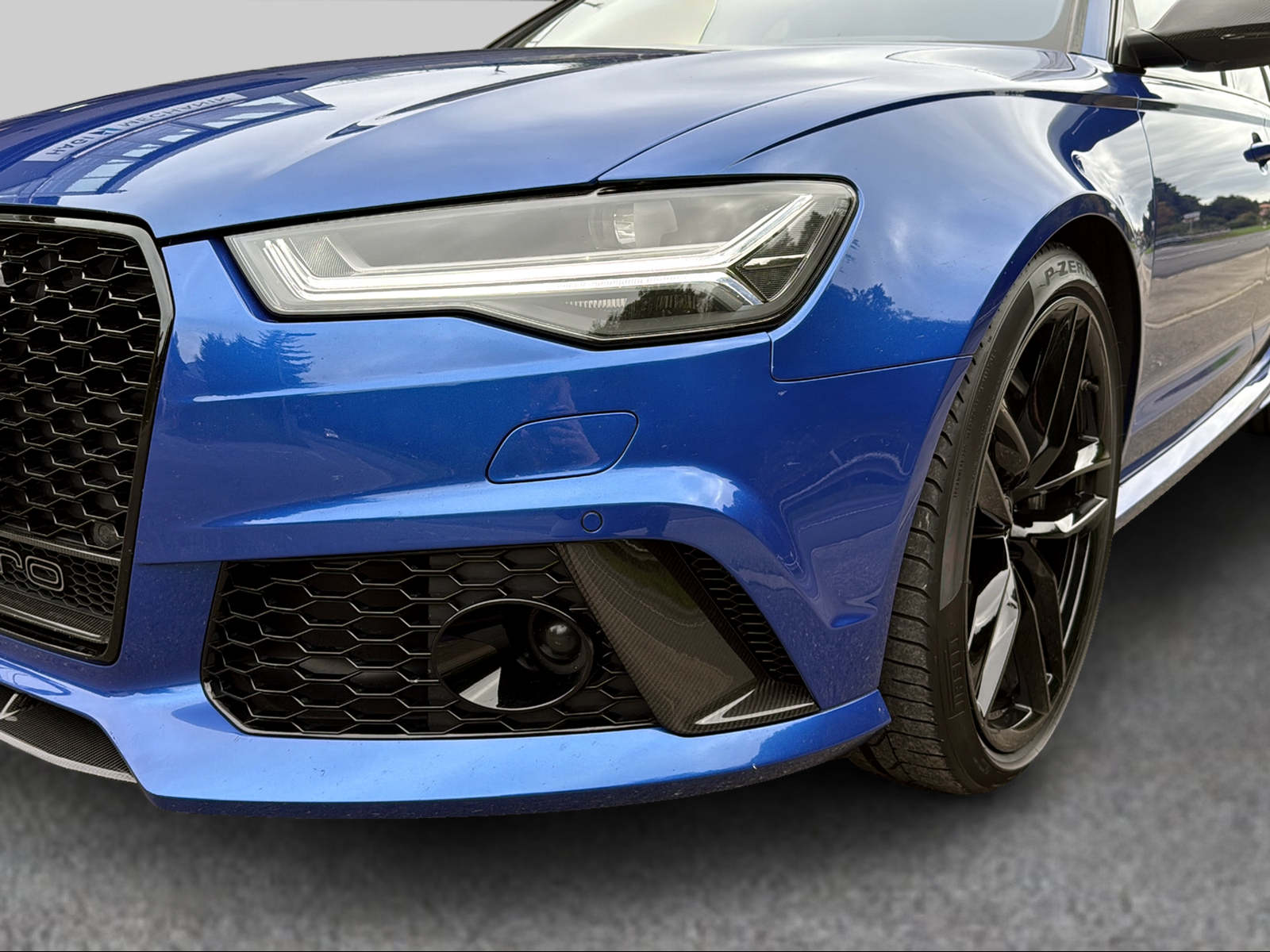 AUDI RS6 Avant 4.0 TFSI V8 performance quattro-image-1