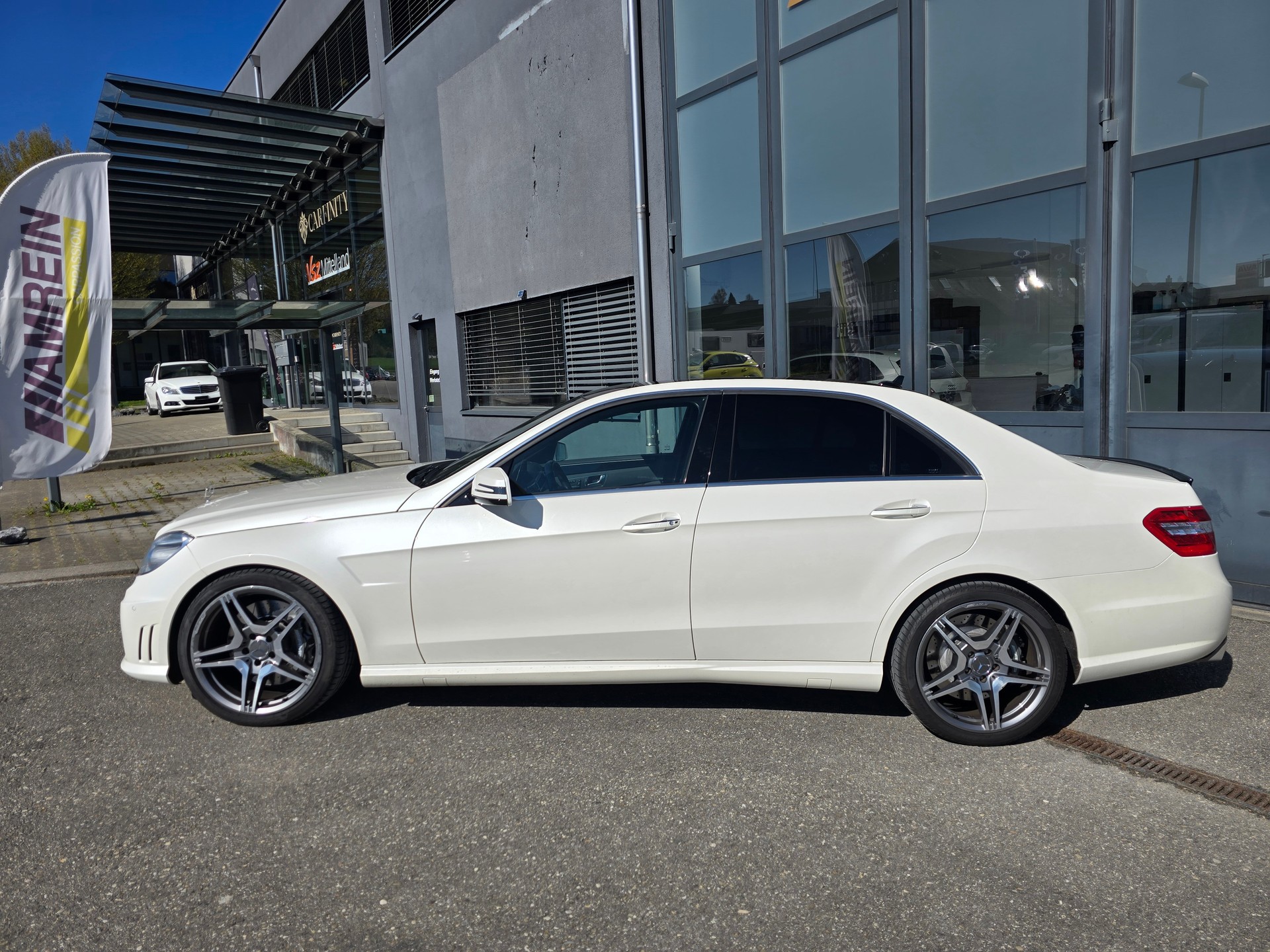 MERCEDES-BENZ E 63 CGI AMG 7G-Tronic-image-1