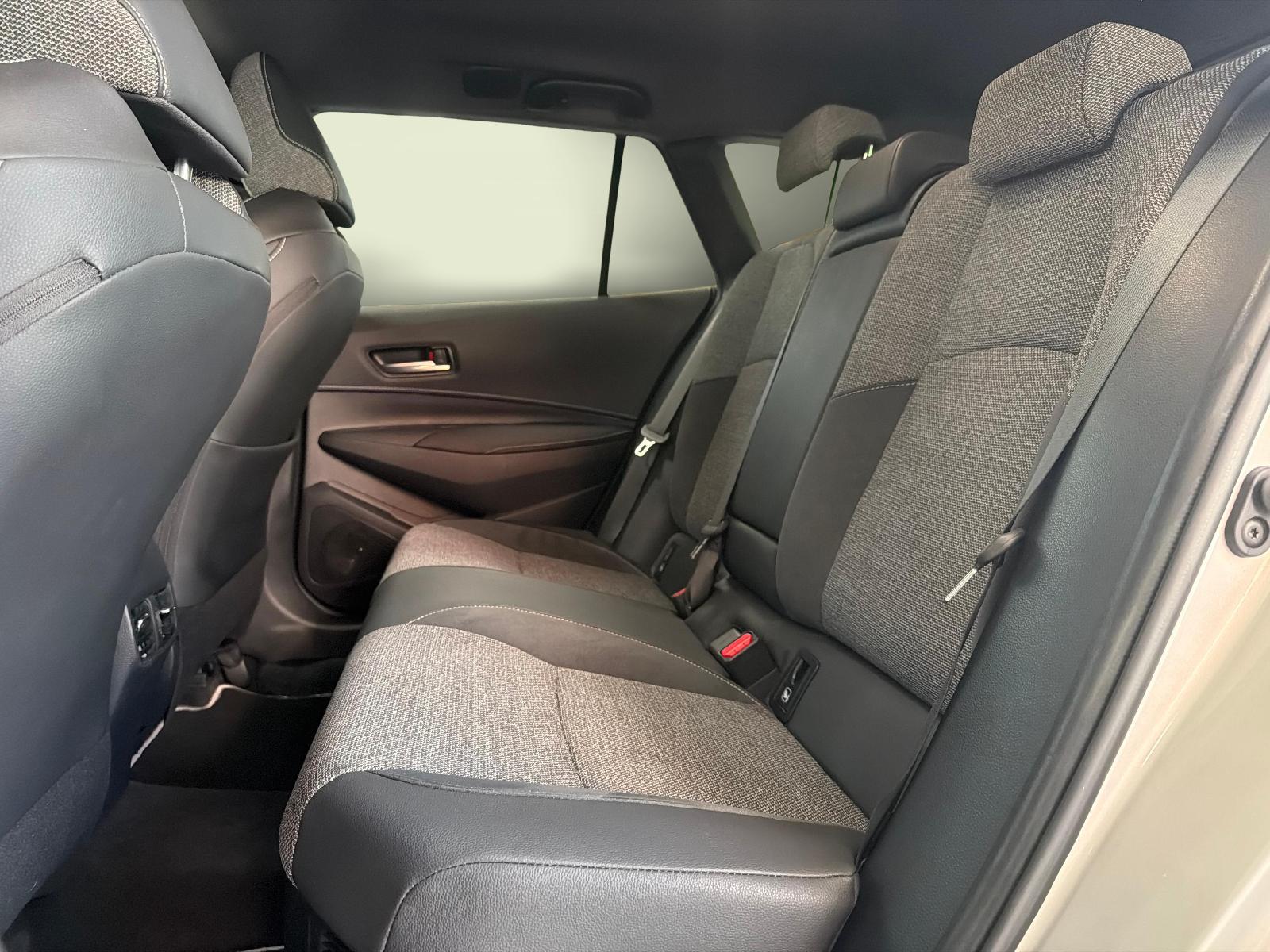 TOYOTA Corolla Touring Sports 2.0 HSD Trend - Ruote invernali incluse-image-10