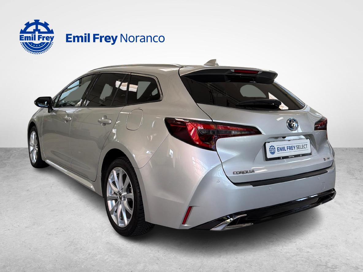 TOYOTA Corolla Touring Sports 2.0 HSD Trend - Ruote invernali incluse-showroom-element-2