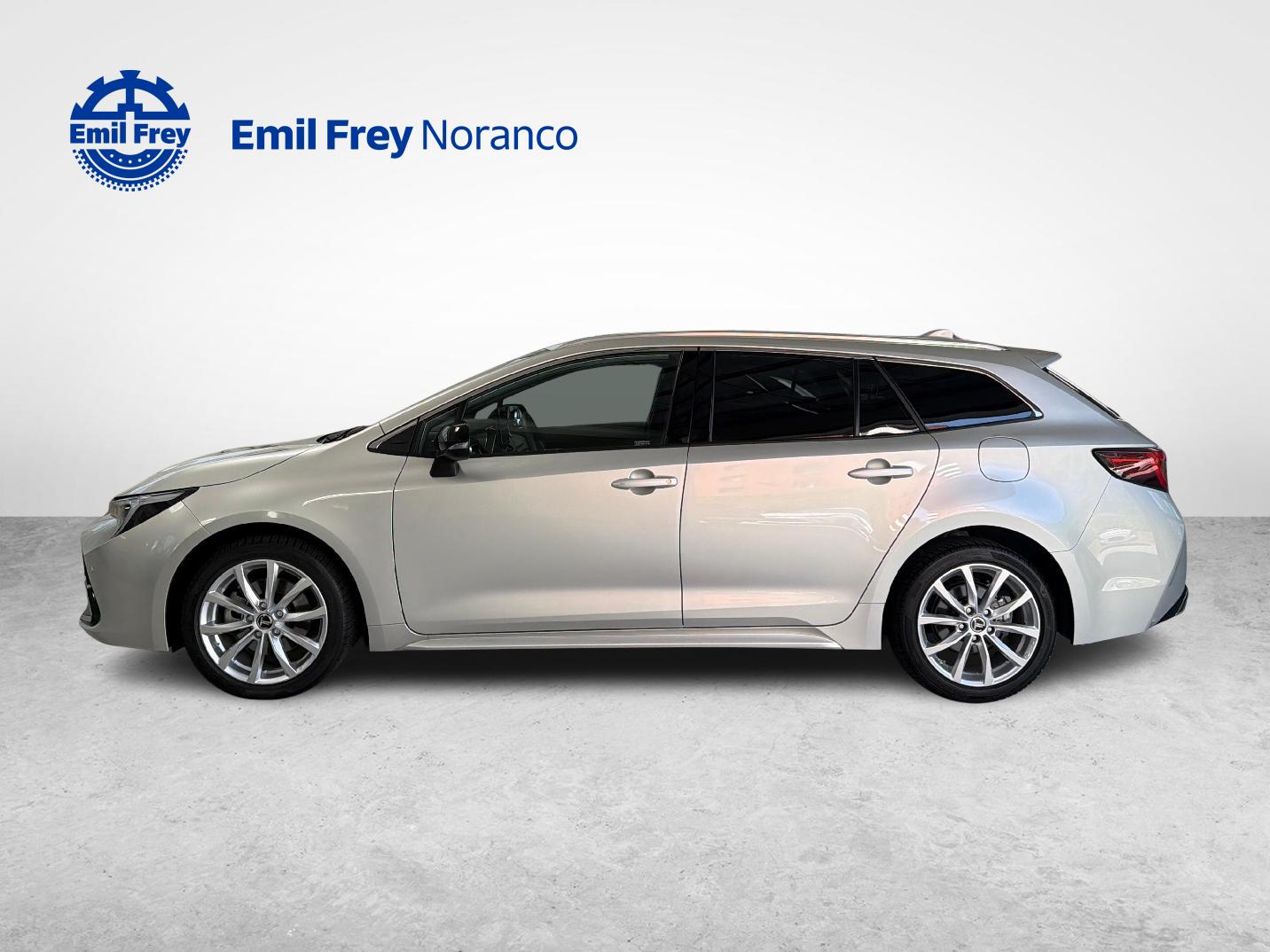 TOYOTA Corolla Touring Sports 2.0 HSD Trend - Ruote invernali incluse-showroom-element-1