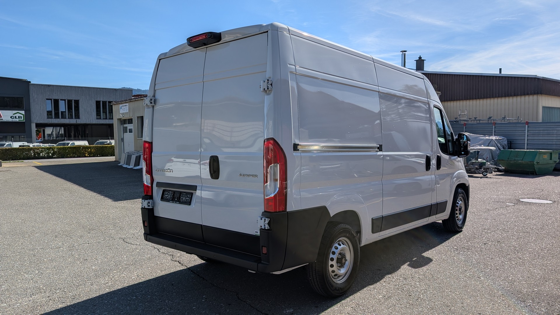 CITROEN Jumper 35 2.2 BlueHDi 140 L2H2 EAT8-image-4