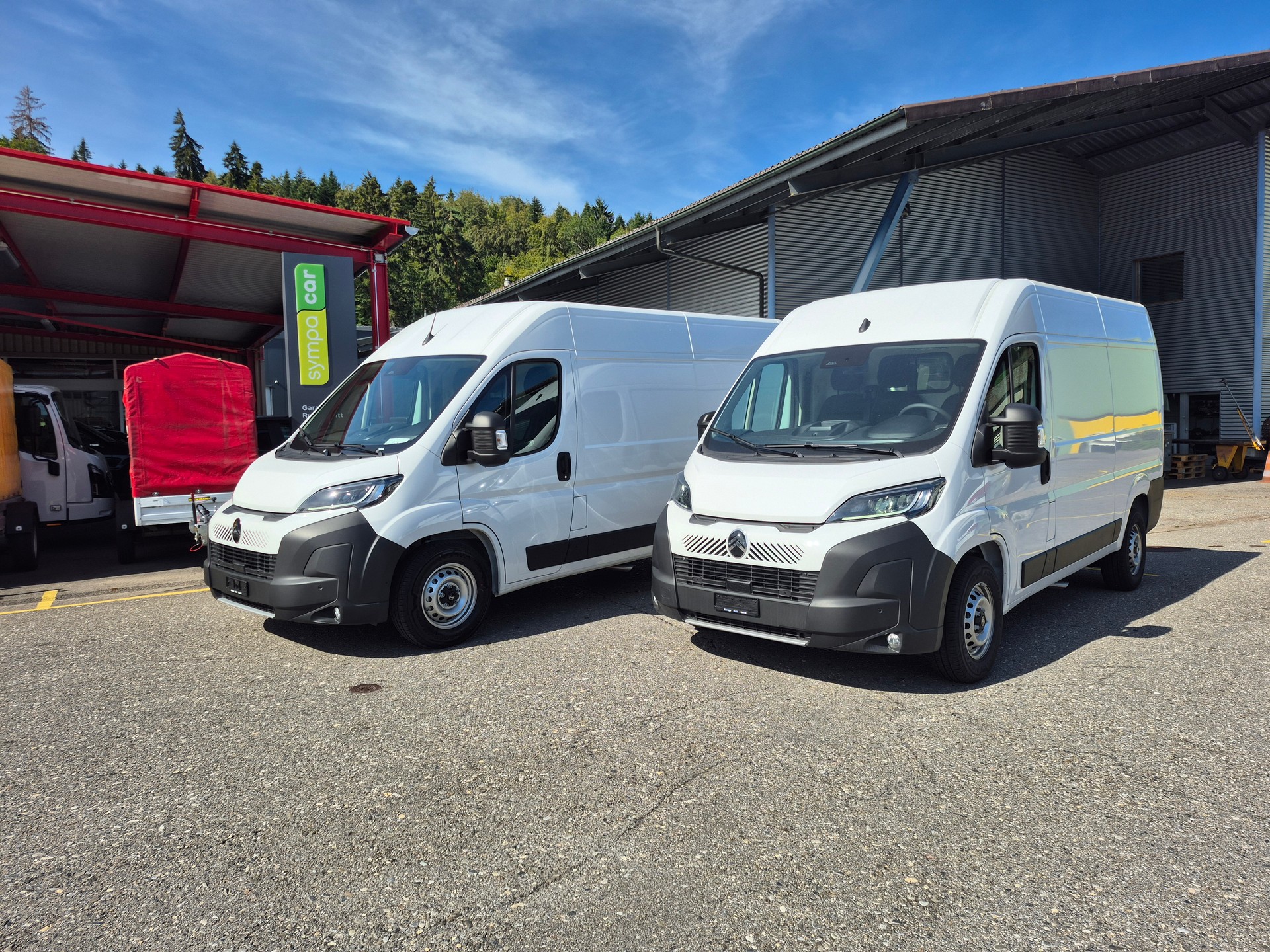 CITROEN Jumper 35 2.2 BlueHDi 140 L2H2 EAT8-image-20