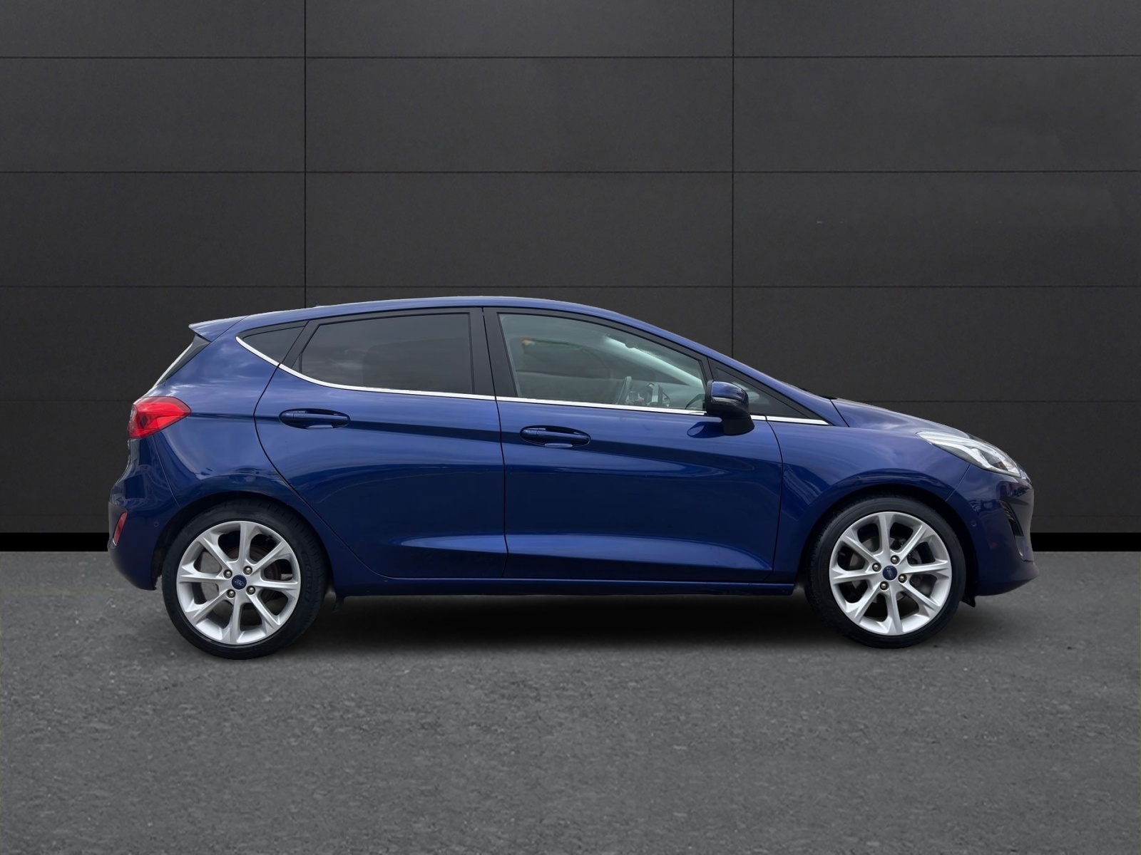 FORD Fiesta 1.0 SCTi Titanium Automat-image-5