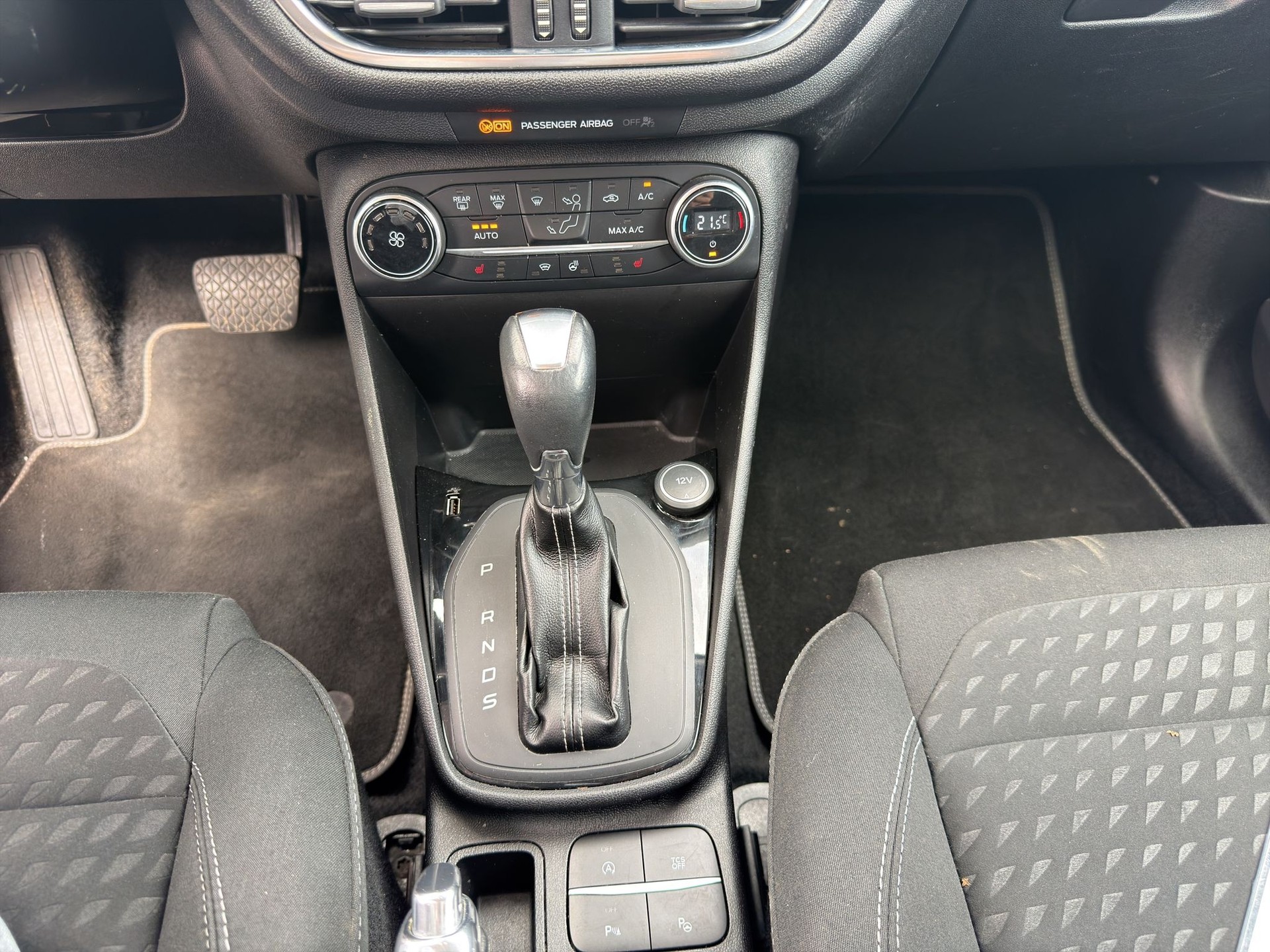 FORD Fiesta 1.0 SCTi Titanium Automat-image-13