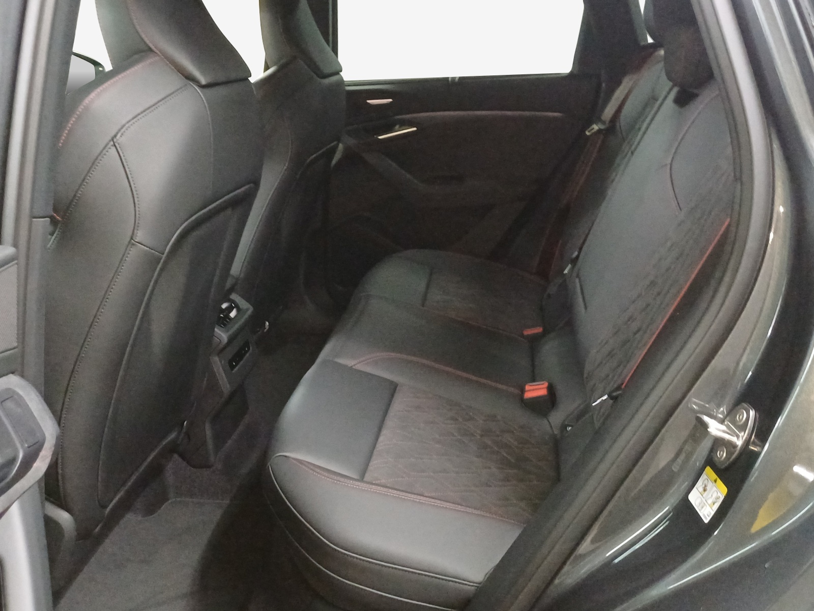 AUDI Q6 e-tron quattro-image-11