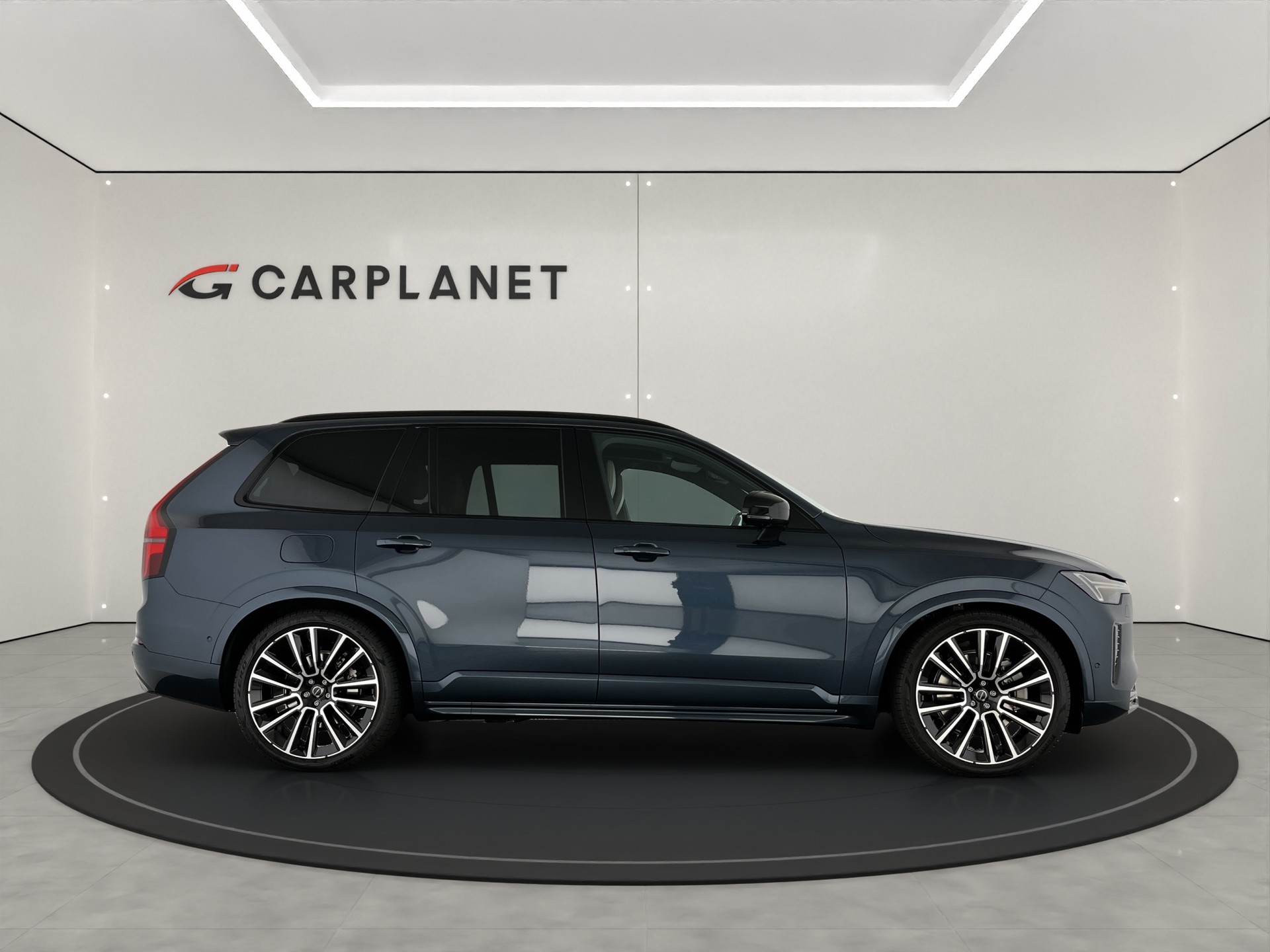 VOLVO XC90 2.0 T8 TE Ultra Dark eAWD-showroom-element-2