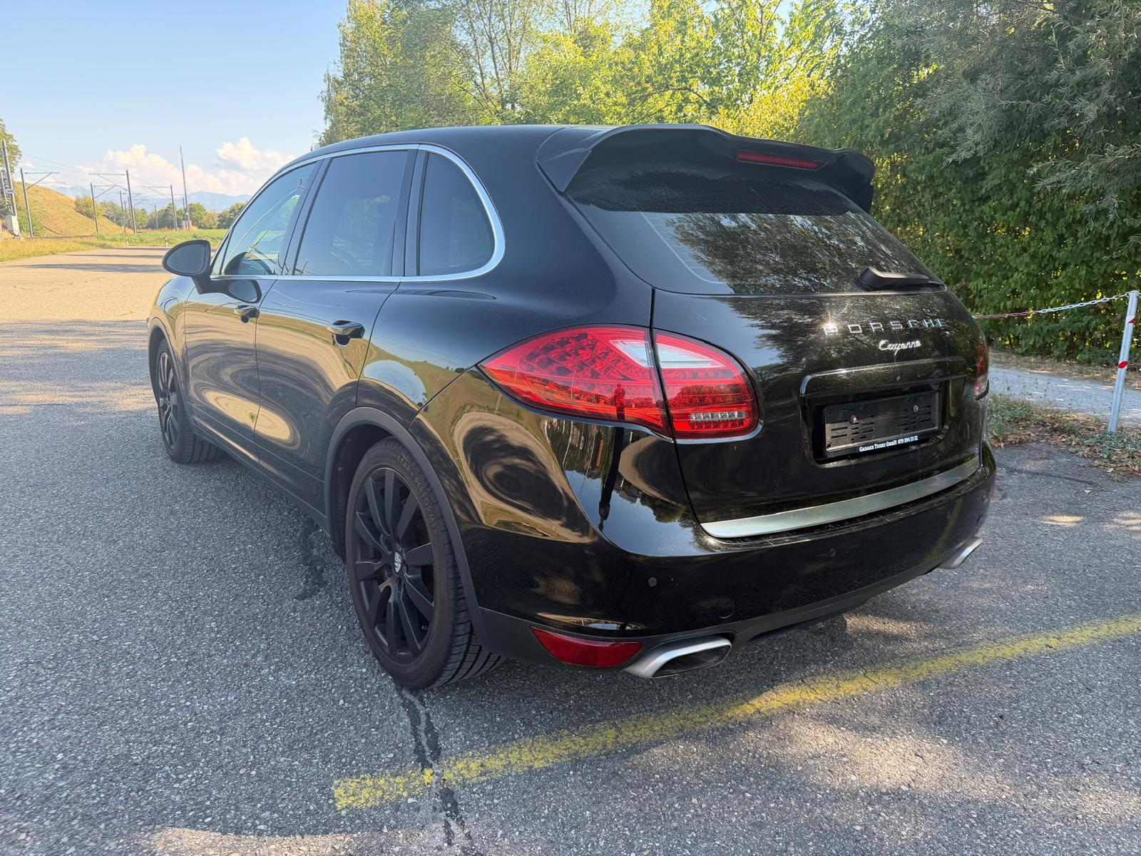 PORSCHE Cayenne Diesel-image-2